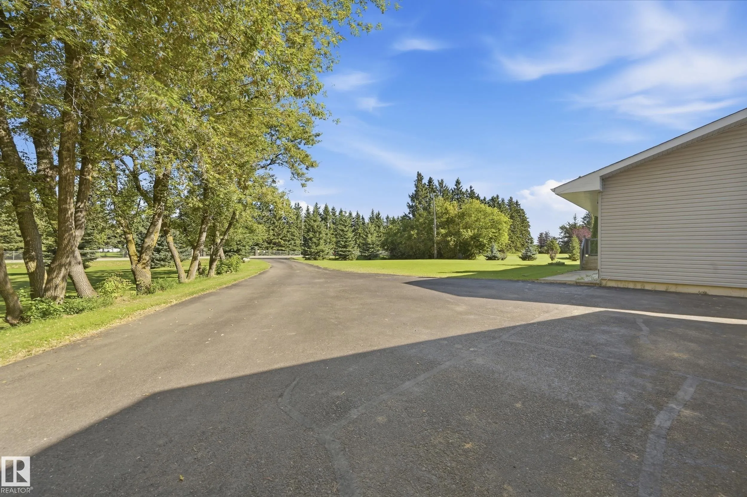 52426 Range Road 265