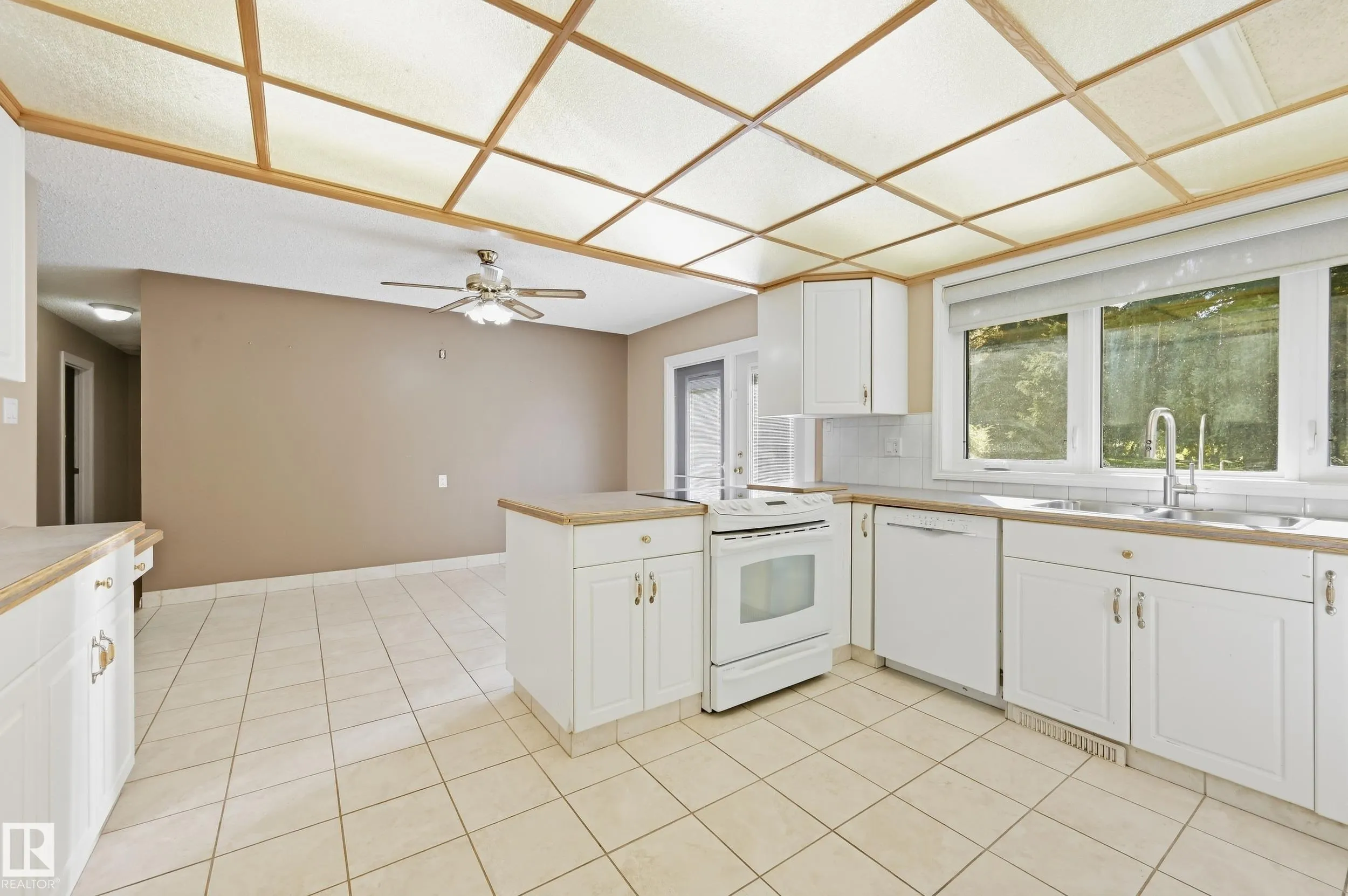 52426 Range Road 265