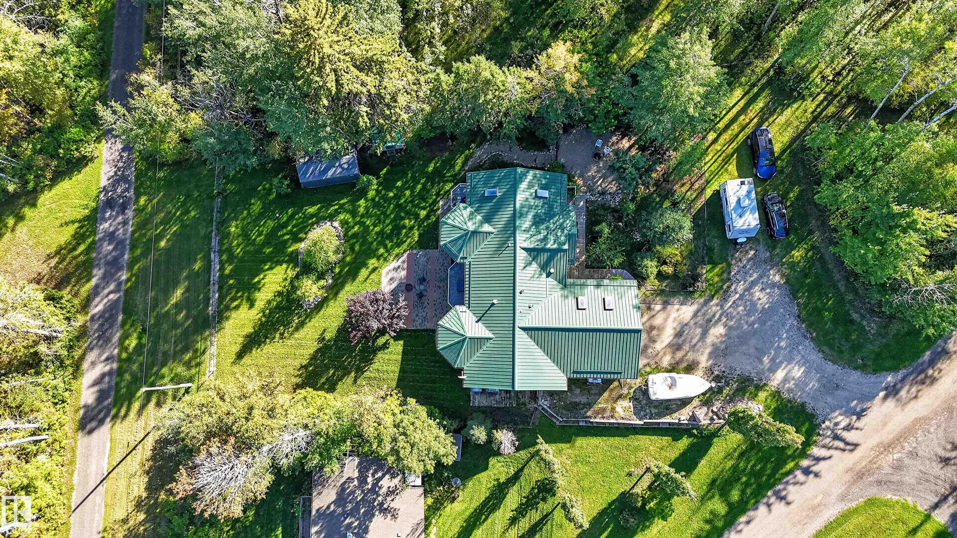 225 BAYVIEW Drive