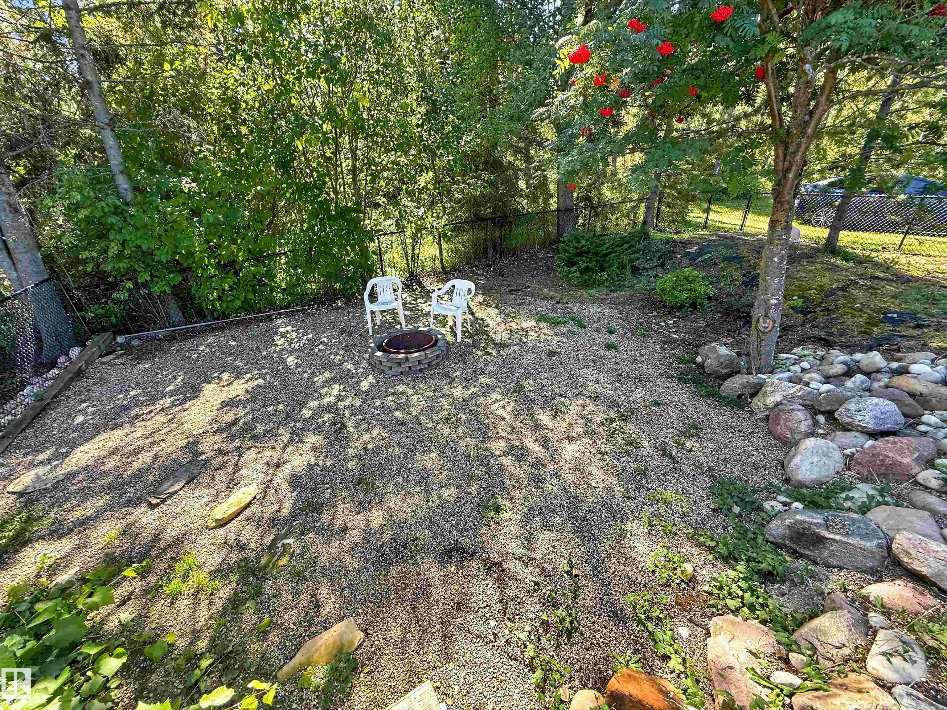 225 BAYVIEW Drive