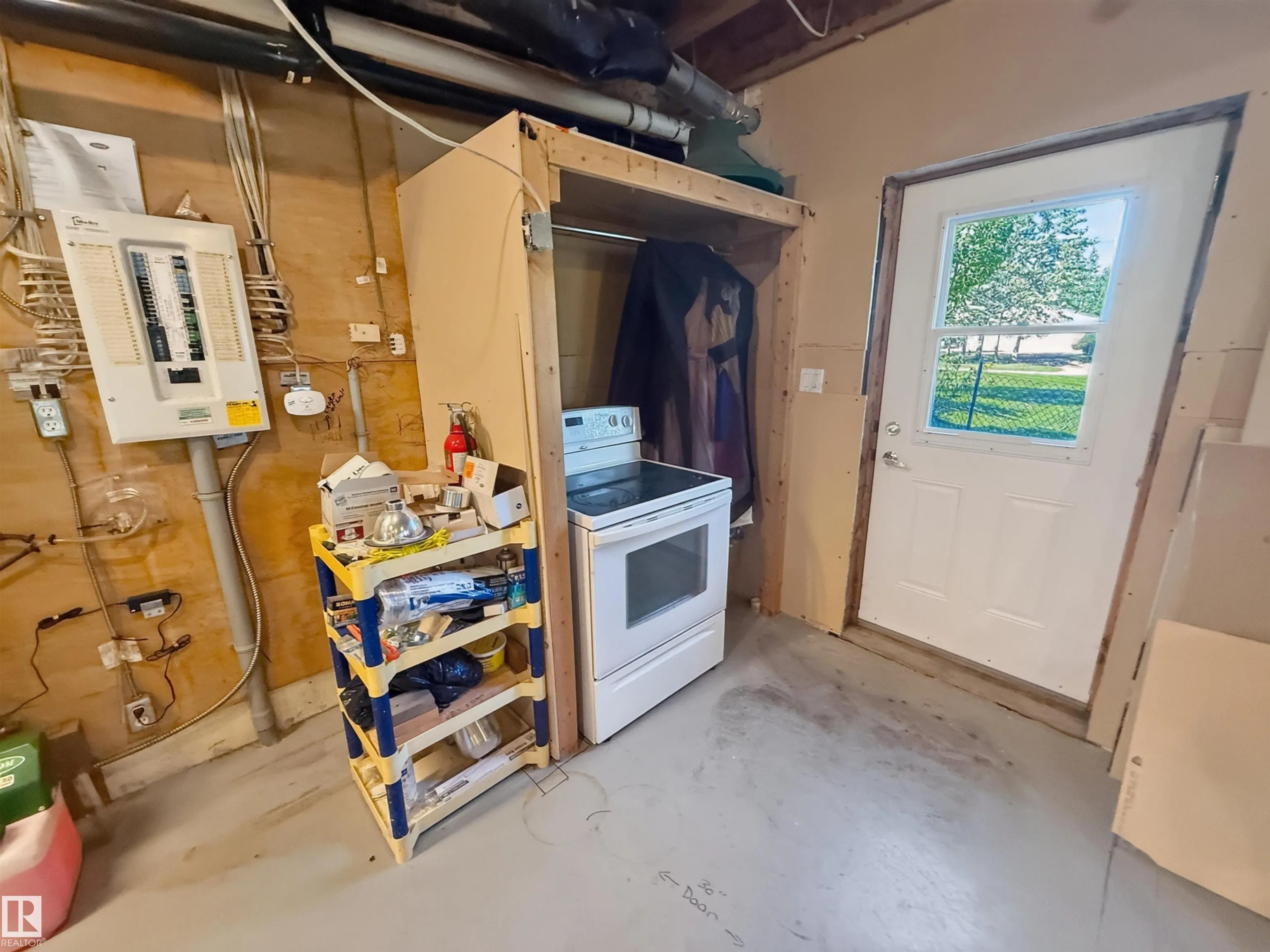 225 BAYVIEW Drive