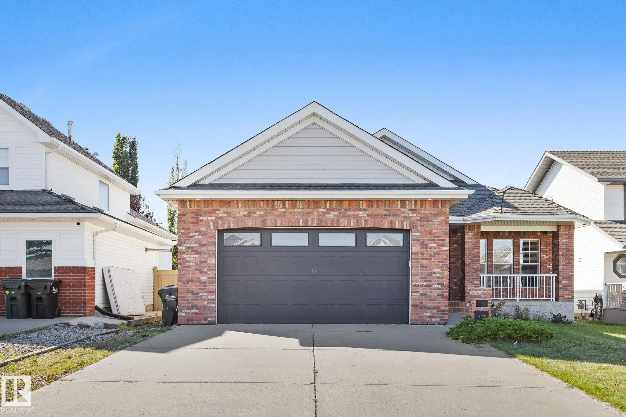 17 RIDGEROCK Point(e)