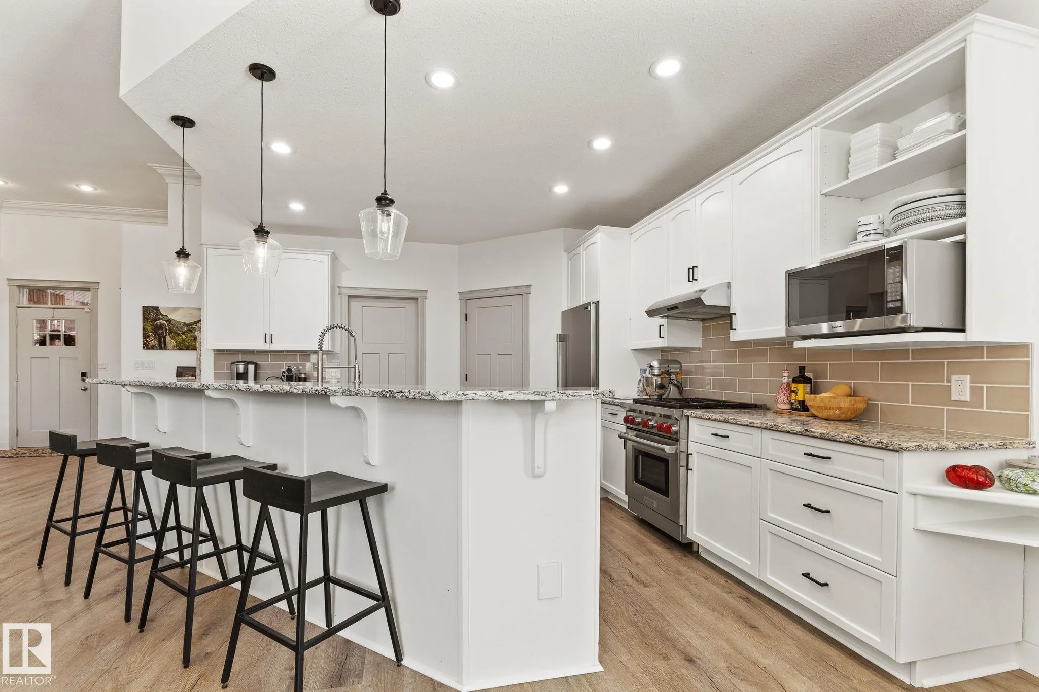 17 RIDGEROCK Point(e)