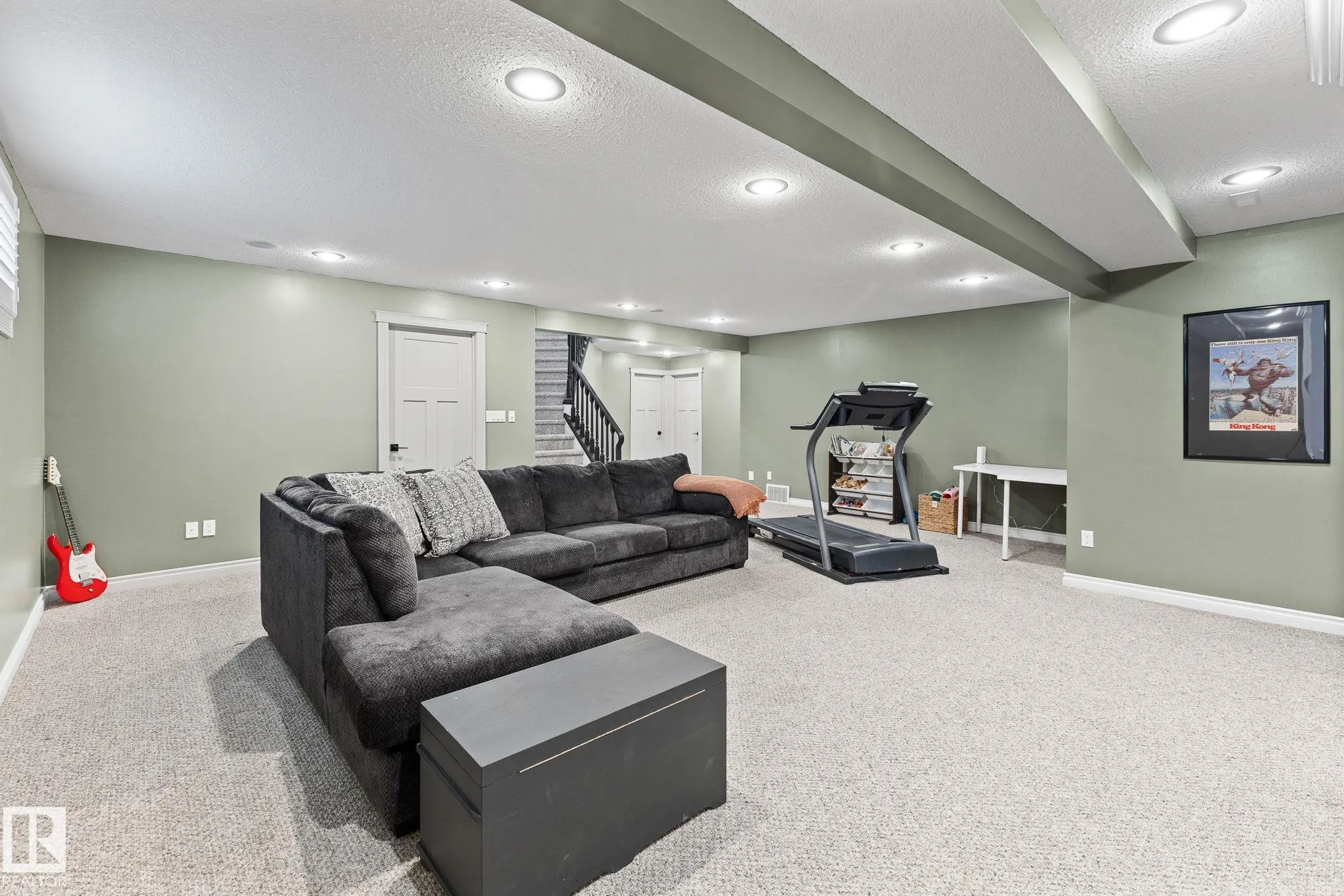 17 RIDGEROCK Point(e)