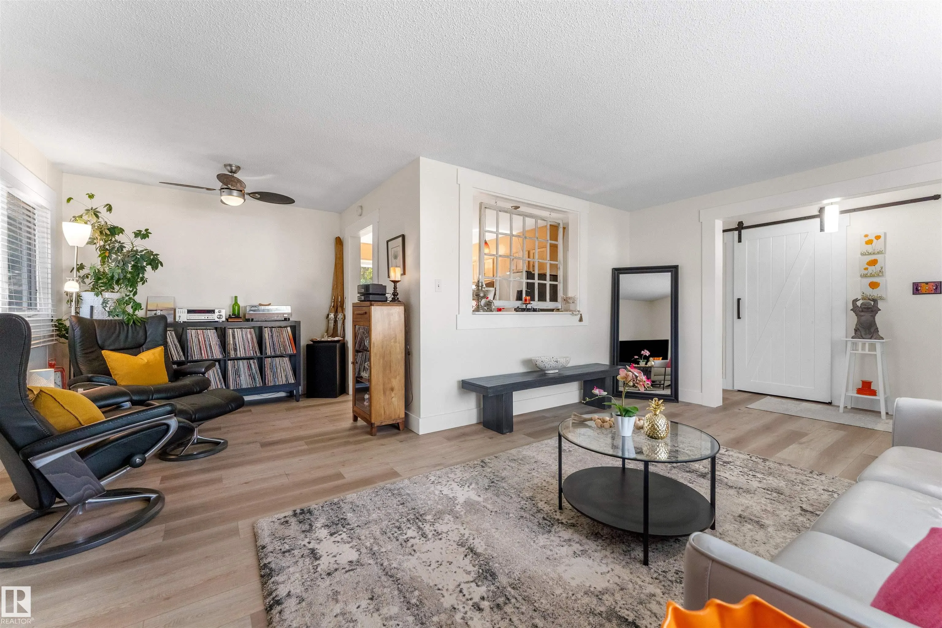 878 COTTONWOOD Avenue