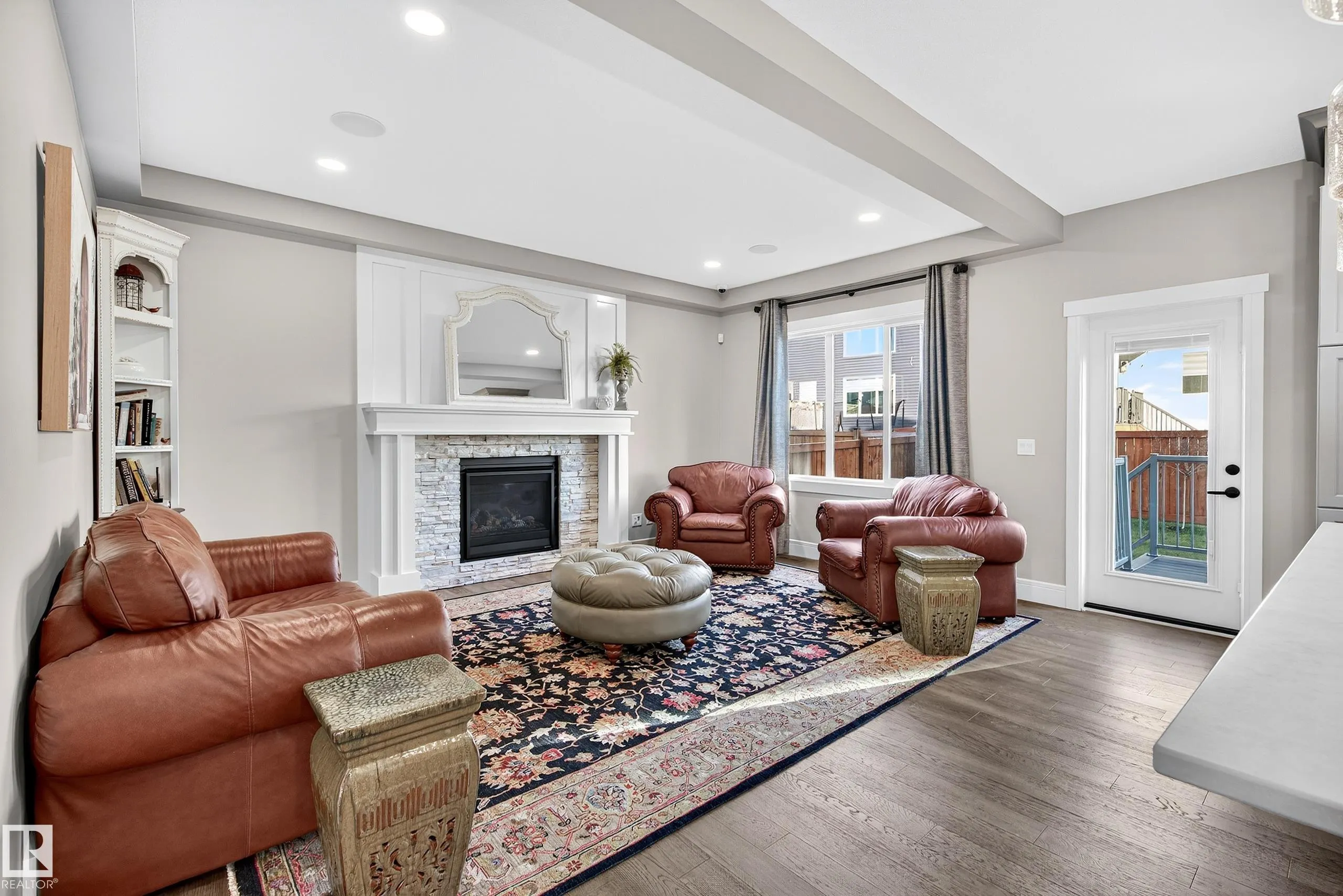 1411 25 Street
