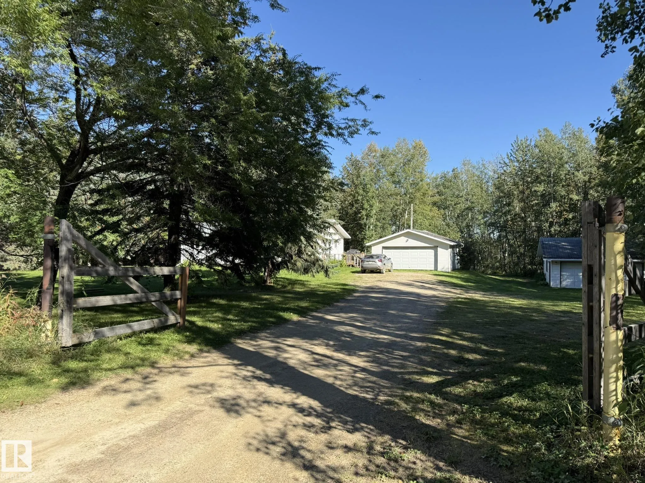 474009 RGE ROAD 10