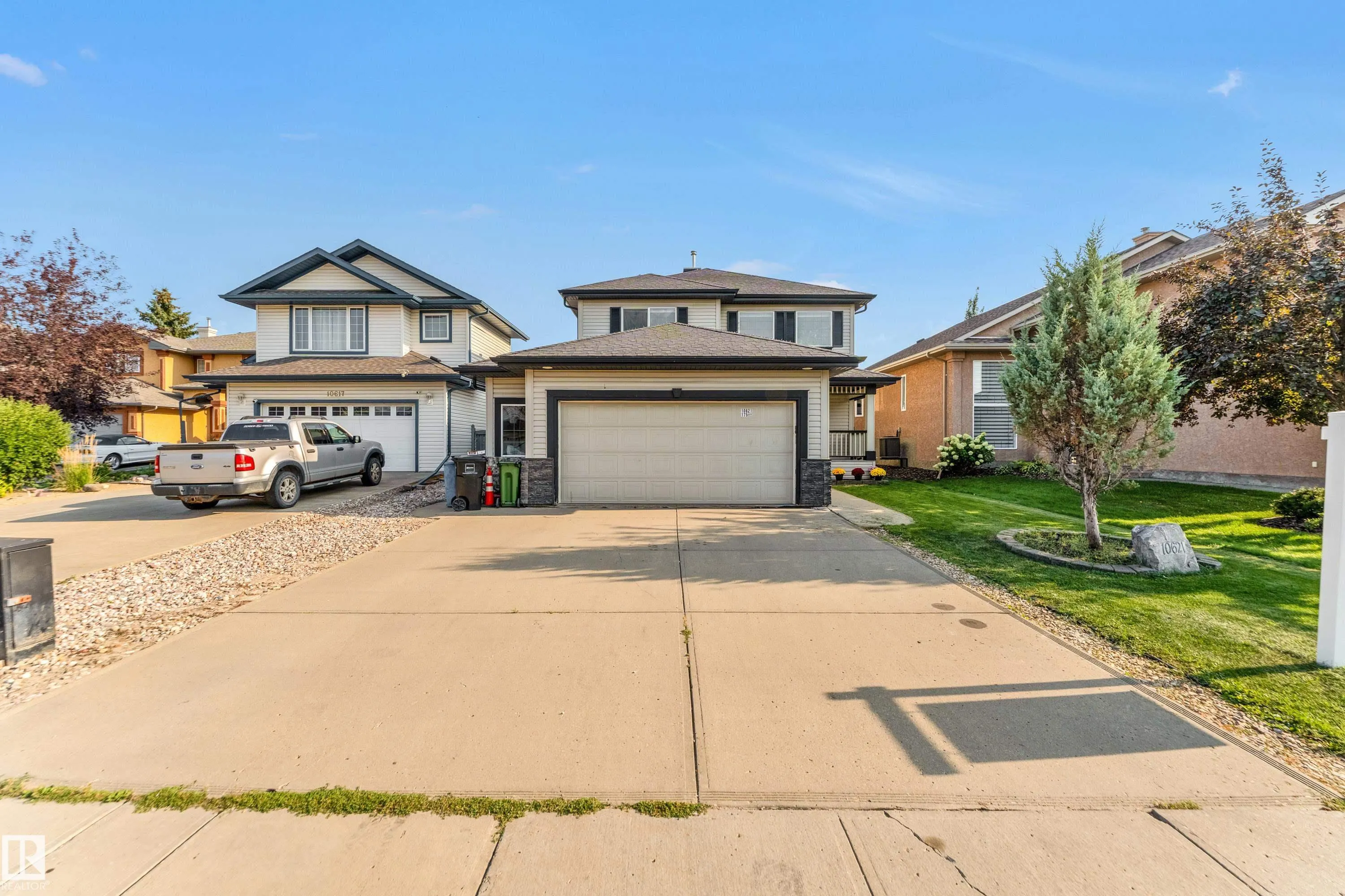 10621 175A Avenue