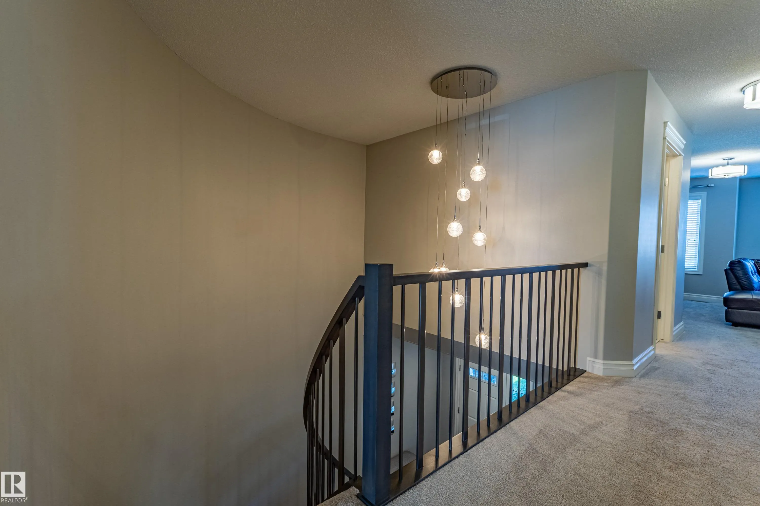 233 HAWKS RIDGE Boulevard