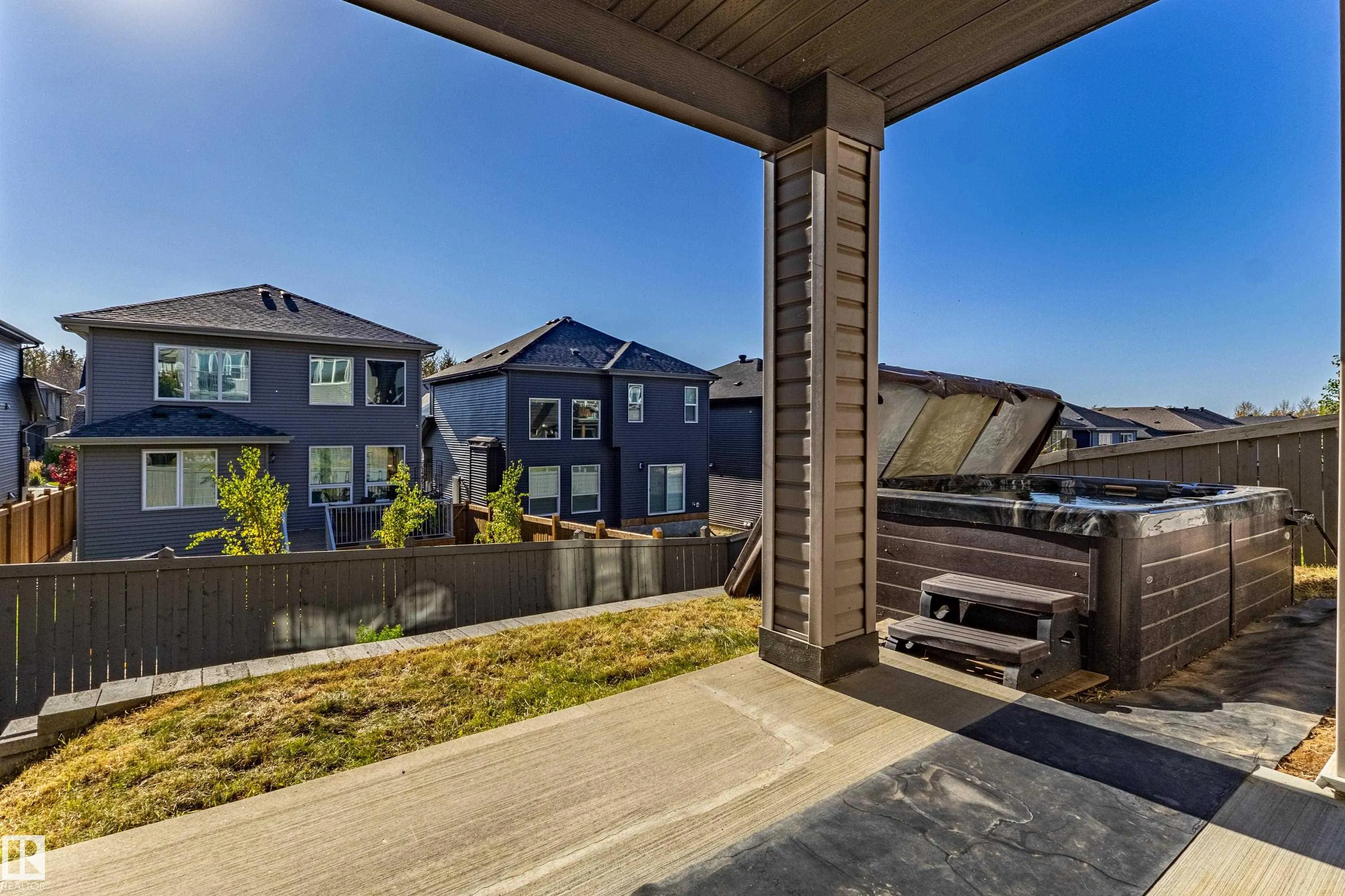 233 HAWKS RIDGE Boulevard
