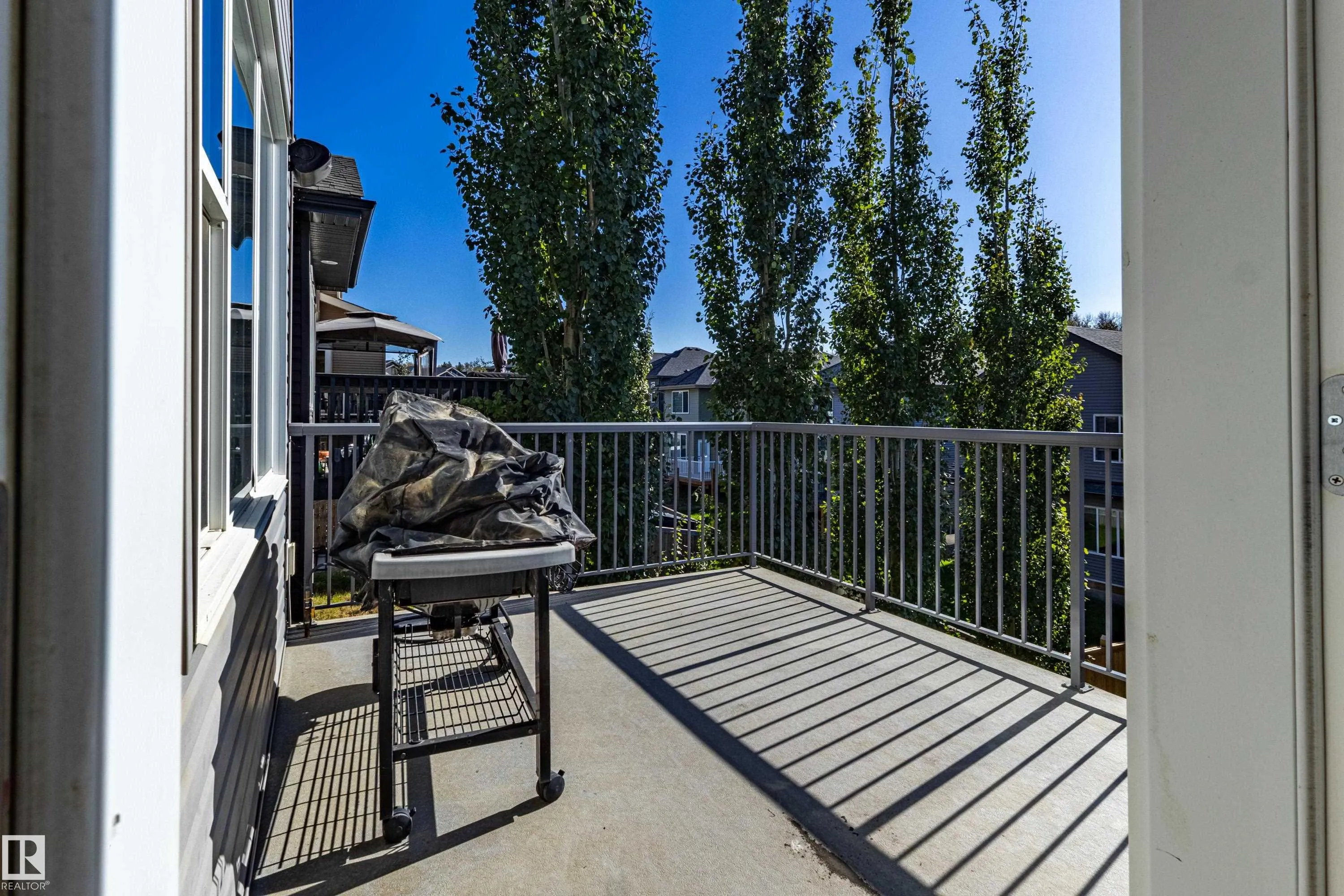 233 HAWKS RIDGE Boulevard