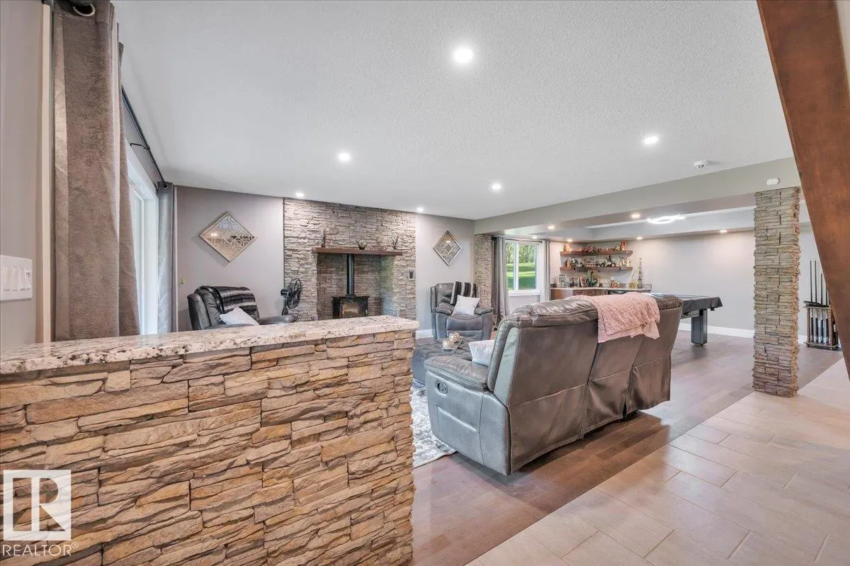 52311 RGE ROAD 223