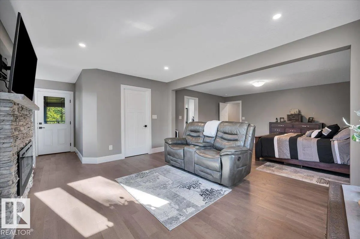 52311 RGE ROAD 223