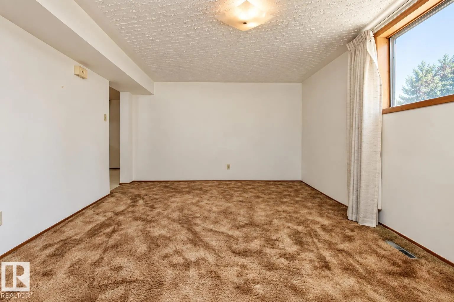 10339 80 street