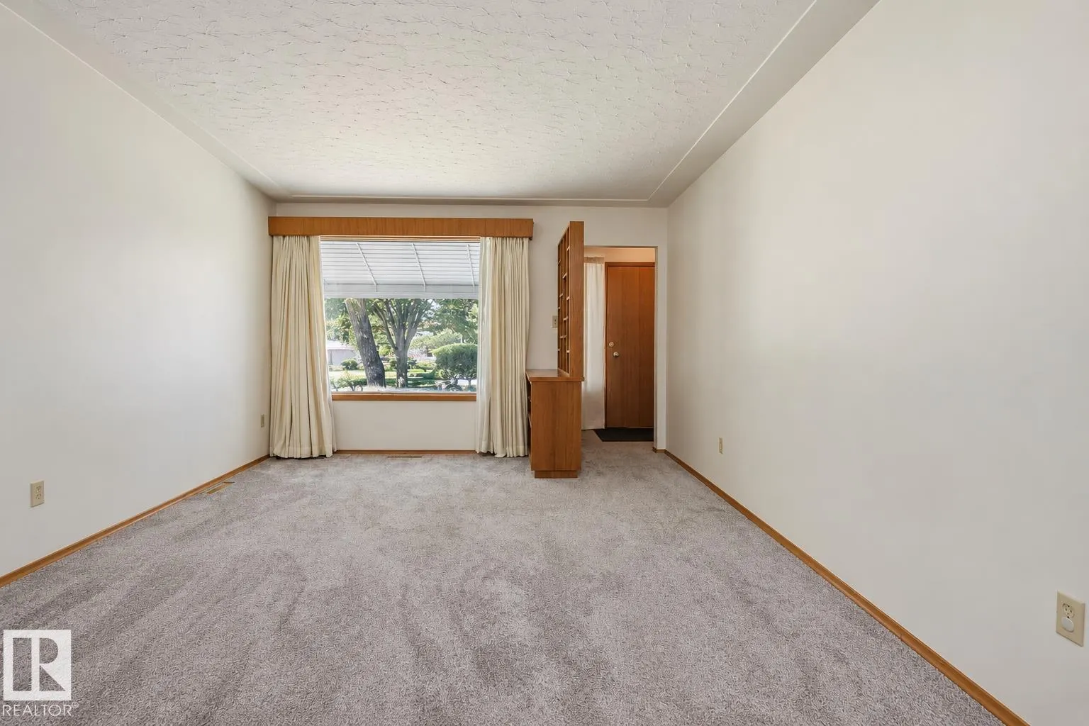 10339 80 street