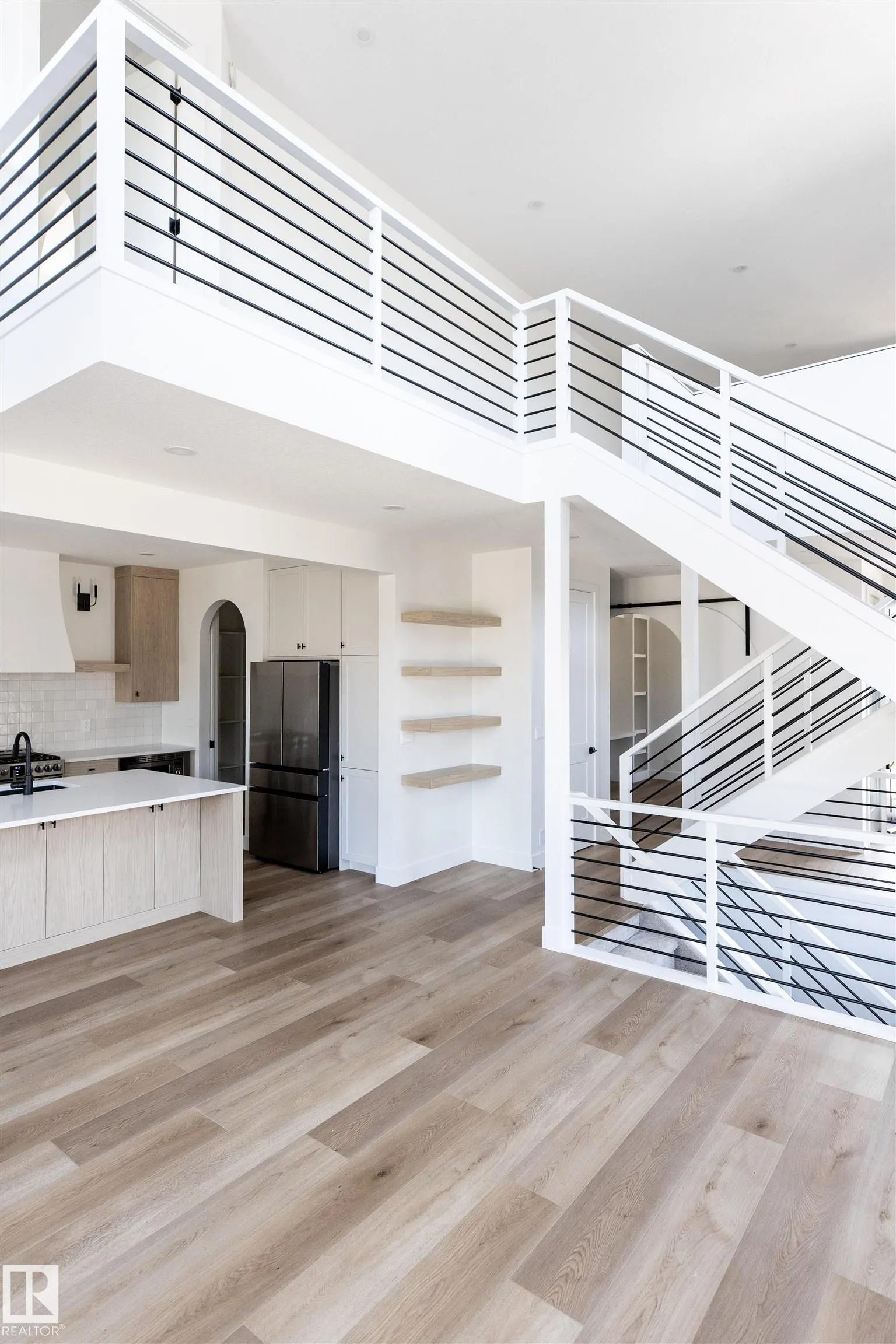 31 NEWBURY Circle
