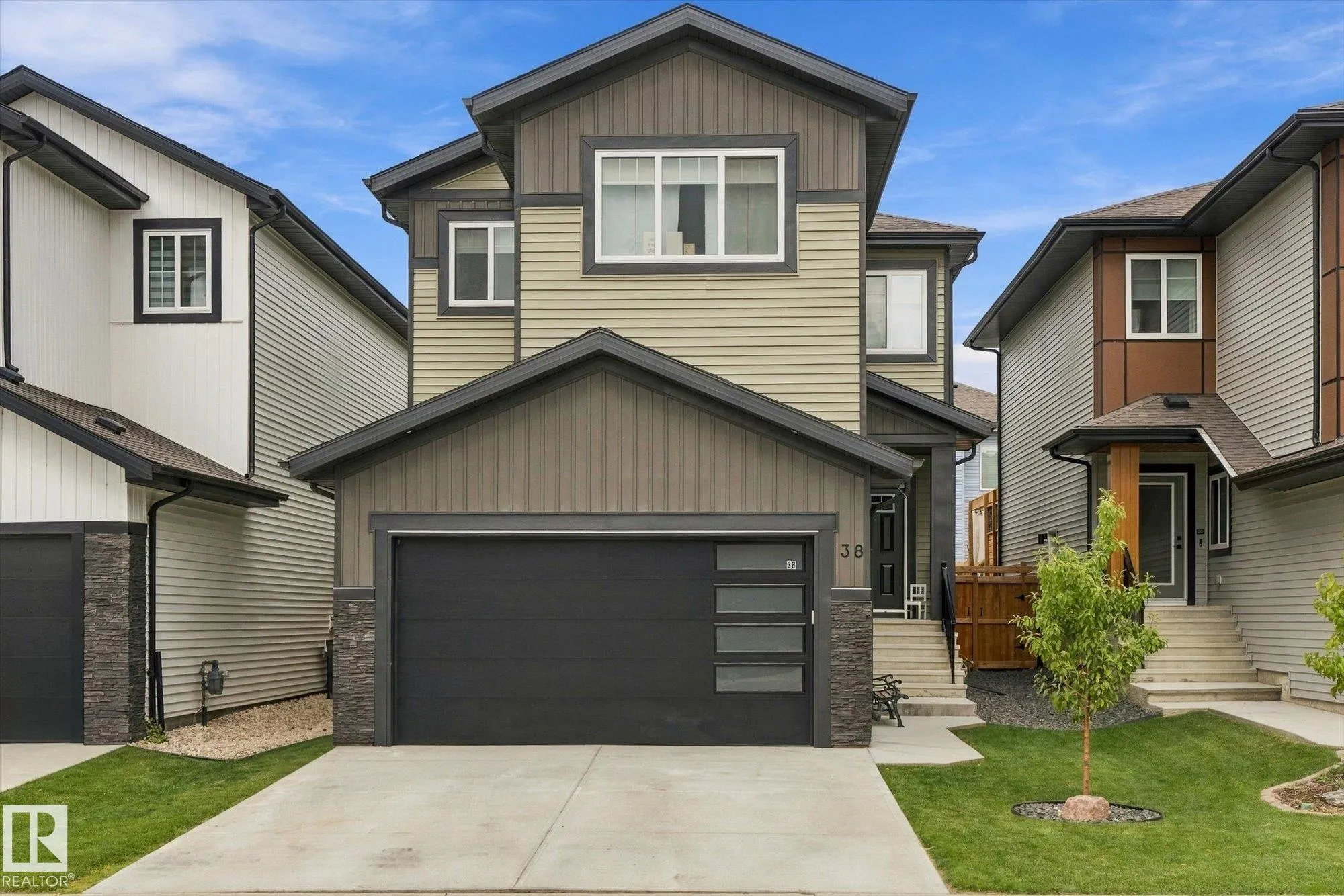 38 STARLING Way