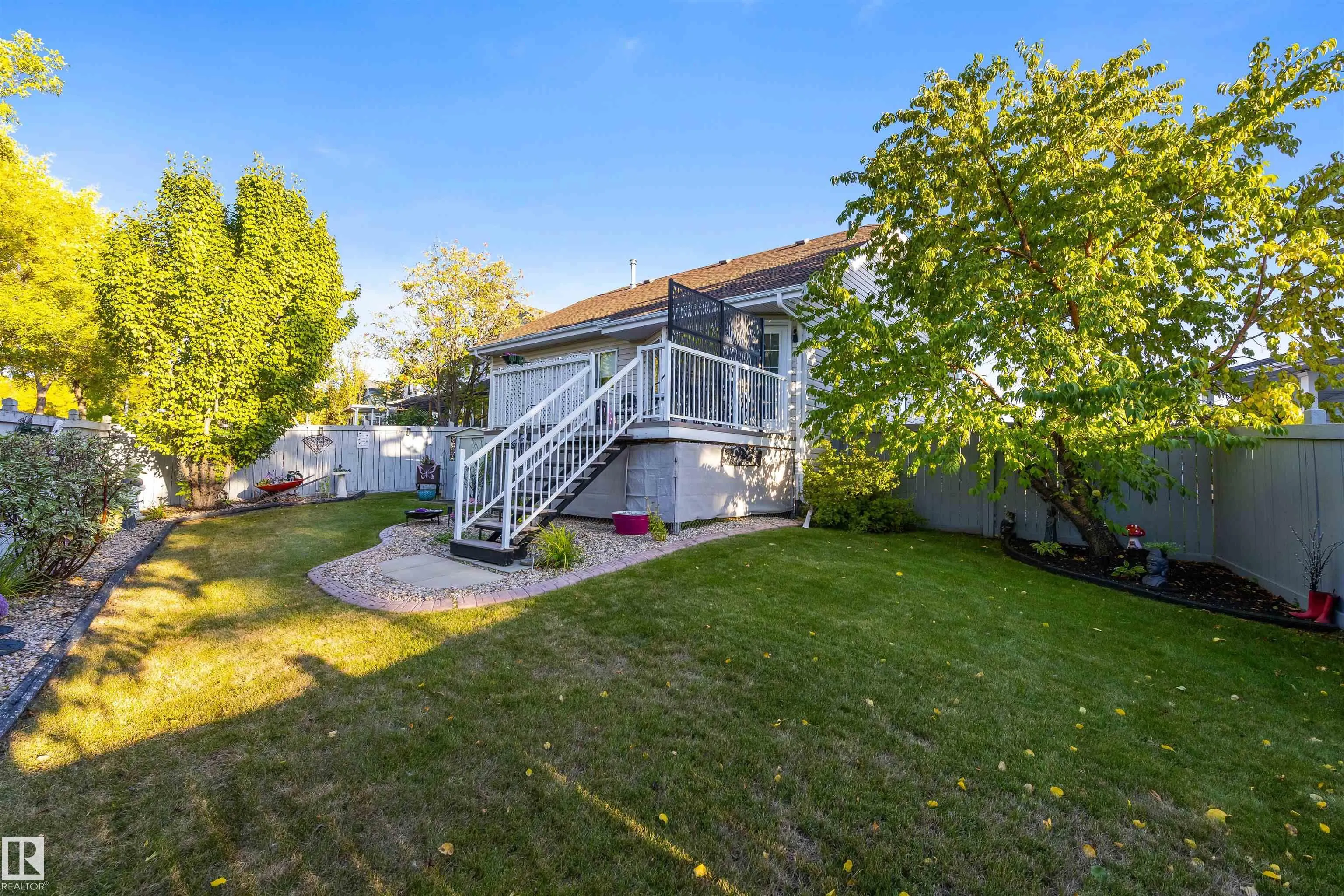58 HARCOURT Crescent
