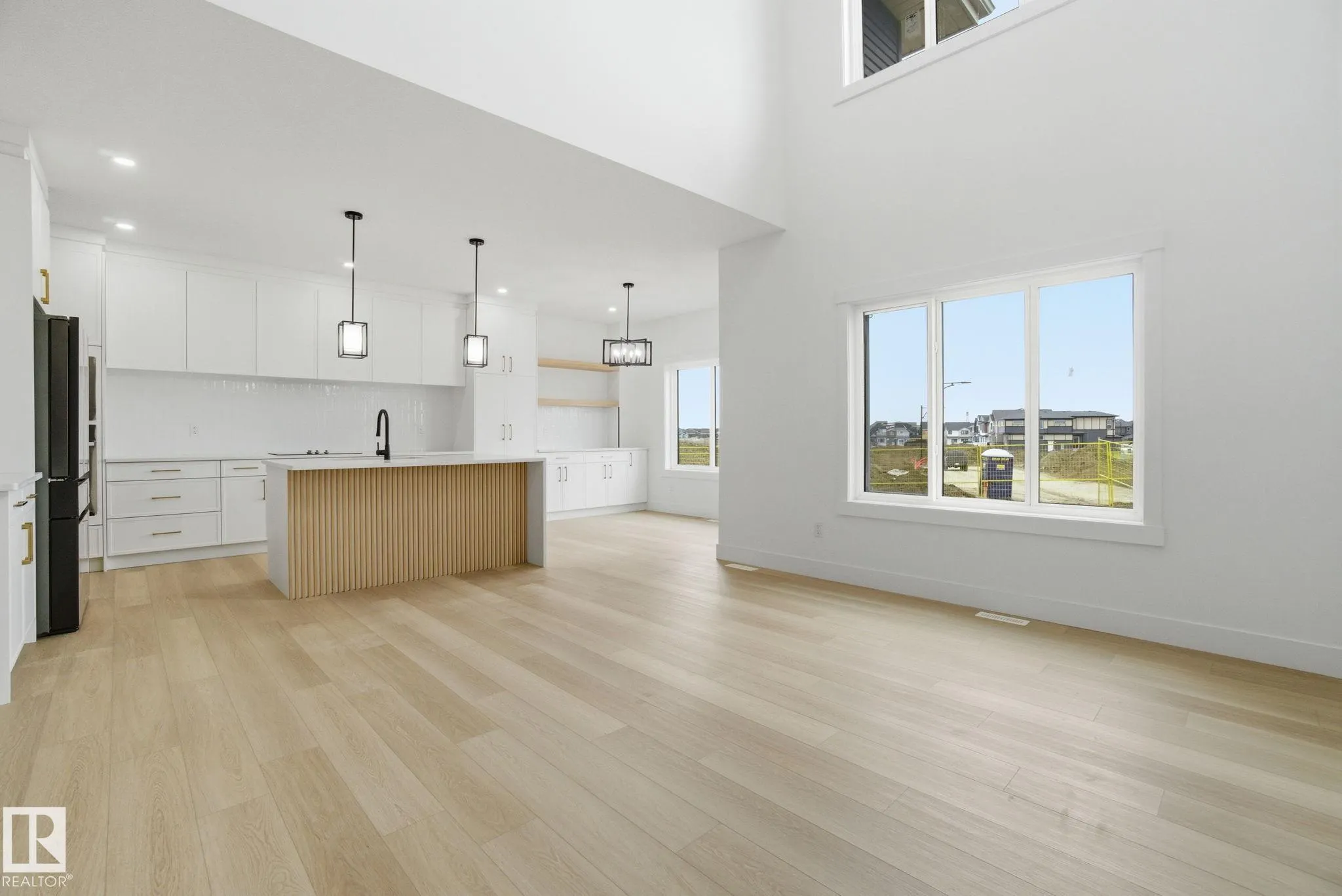 3311 Chernowski Way