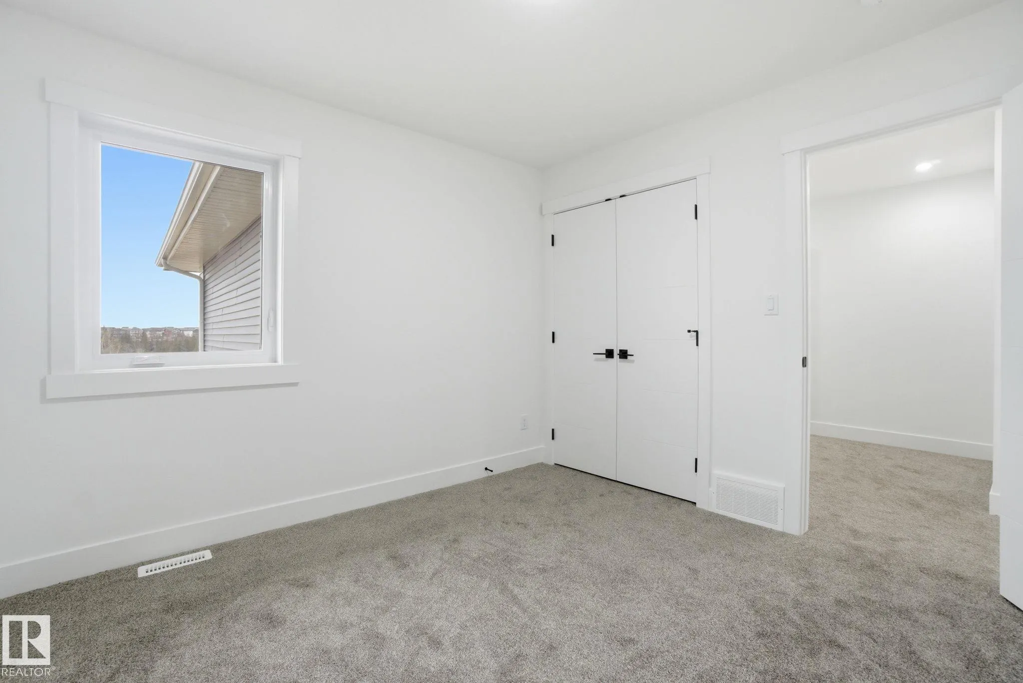 3311 Chernowski Way