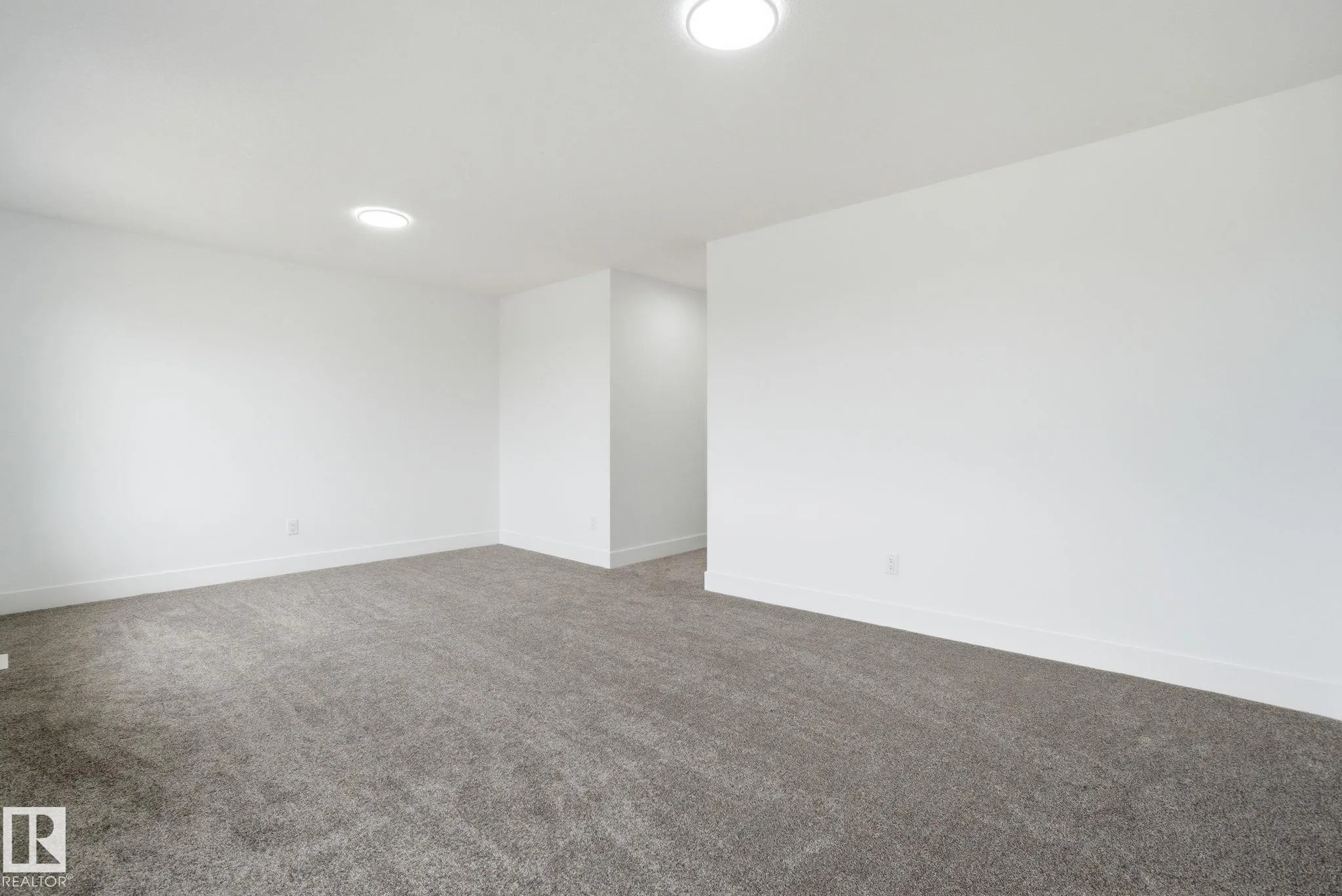 3311 Chernowski Way