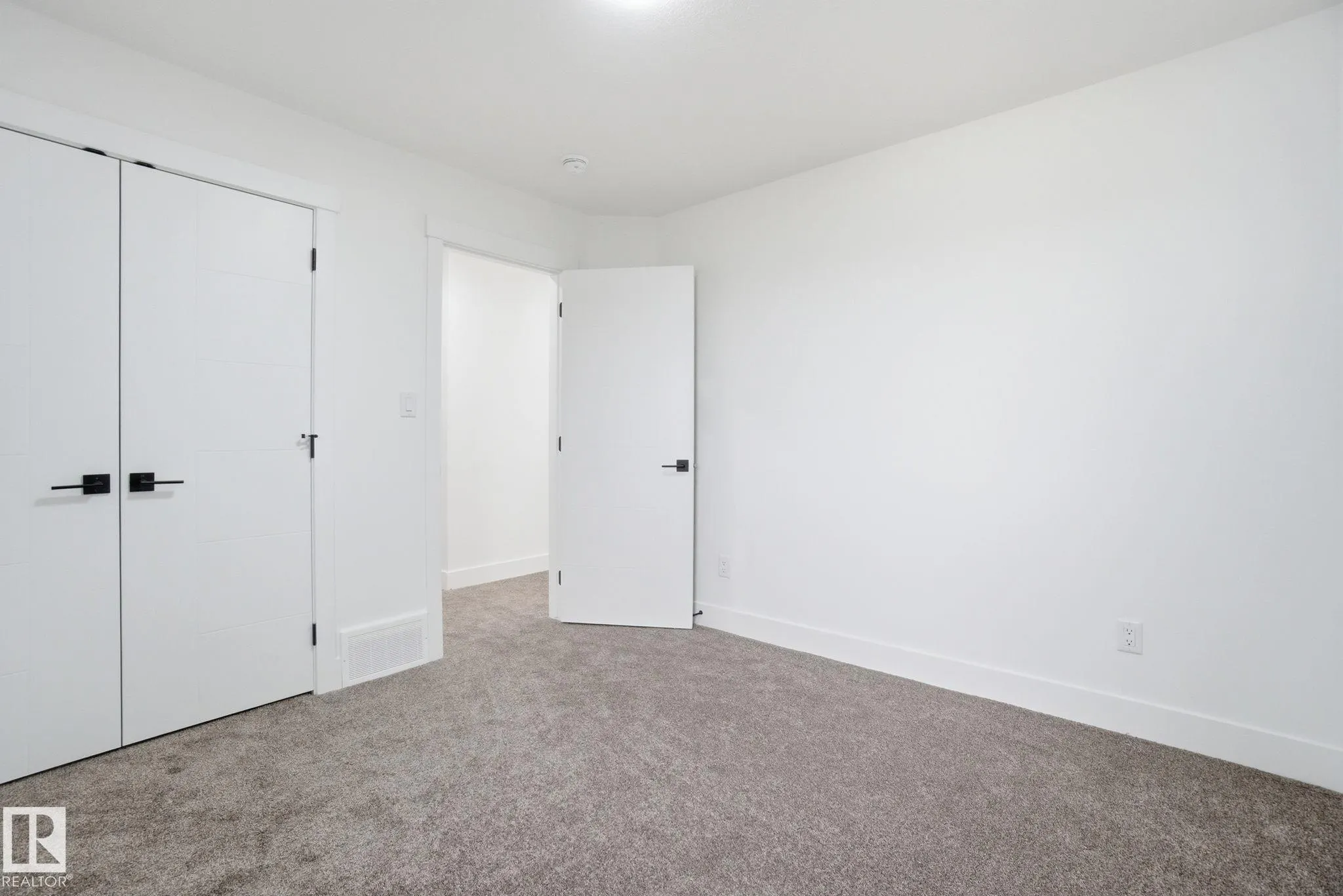 3311 Chernowski Way