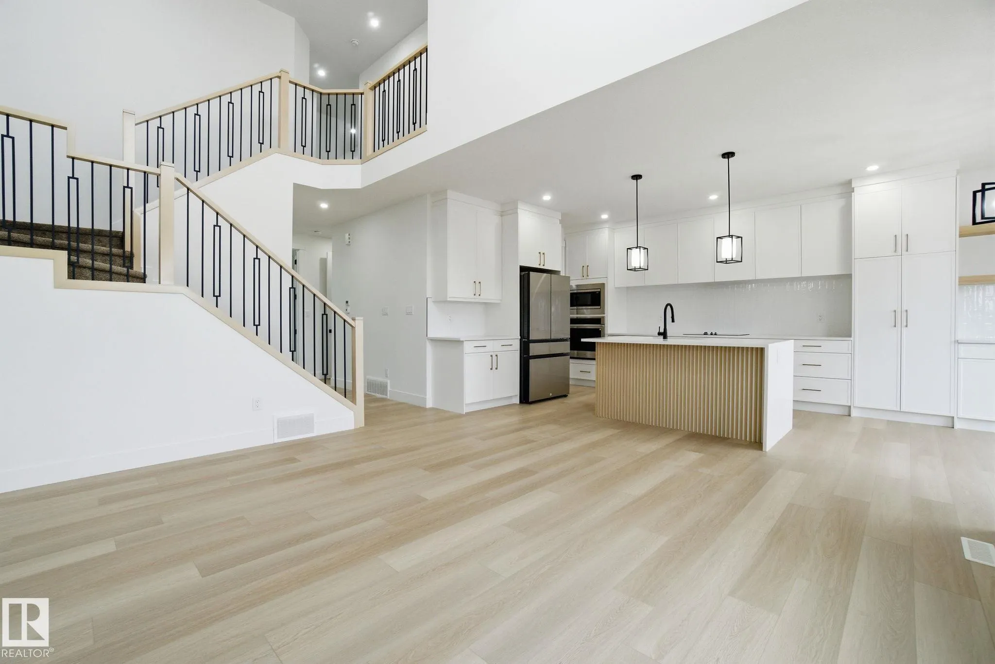 3311 Chernowski Way