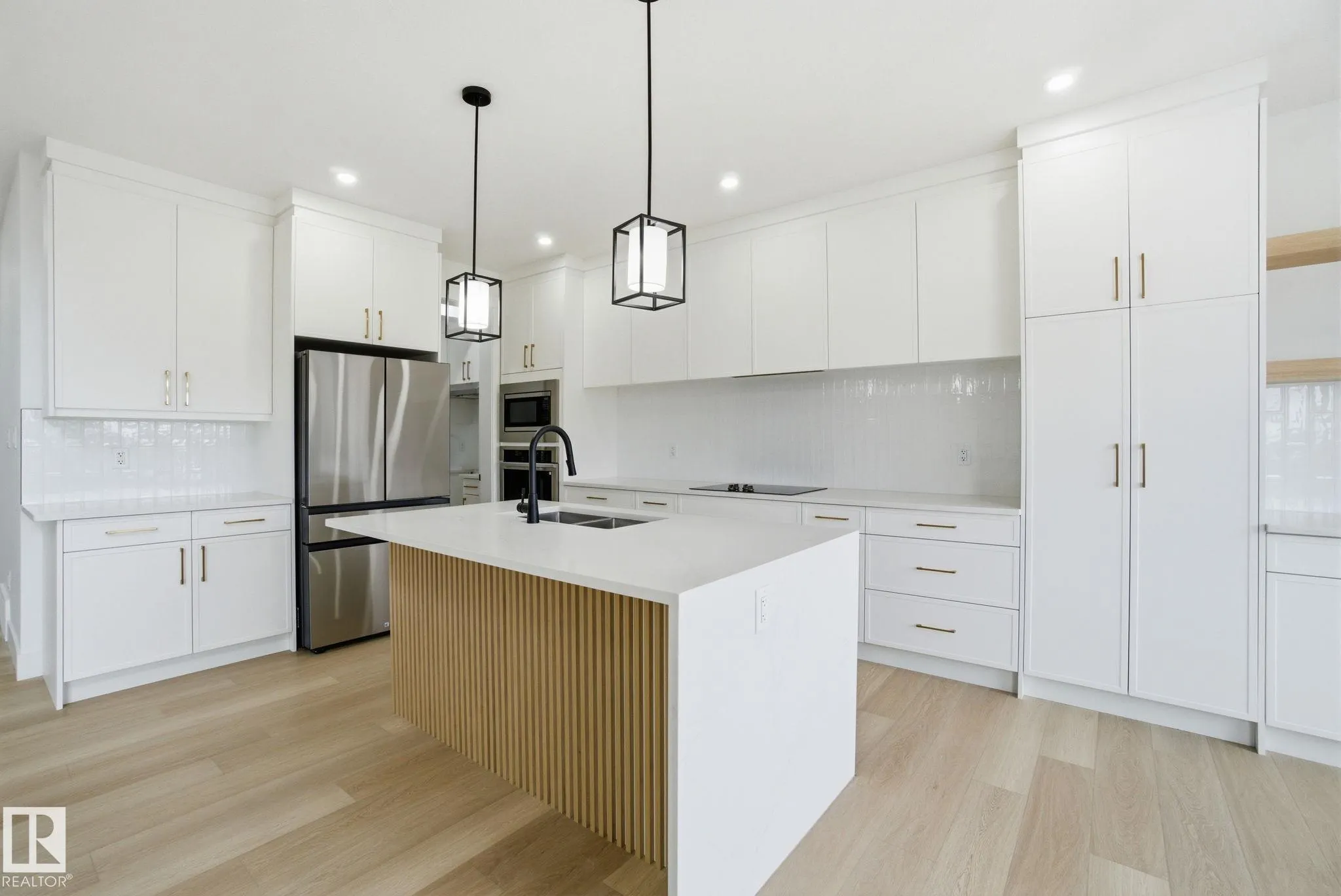 3311 Chernowski Way