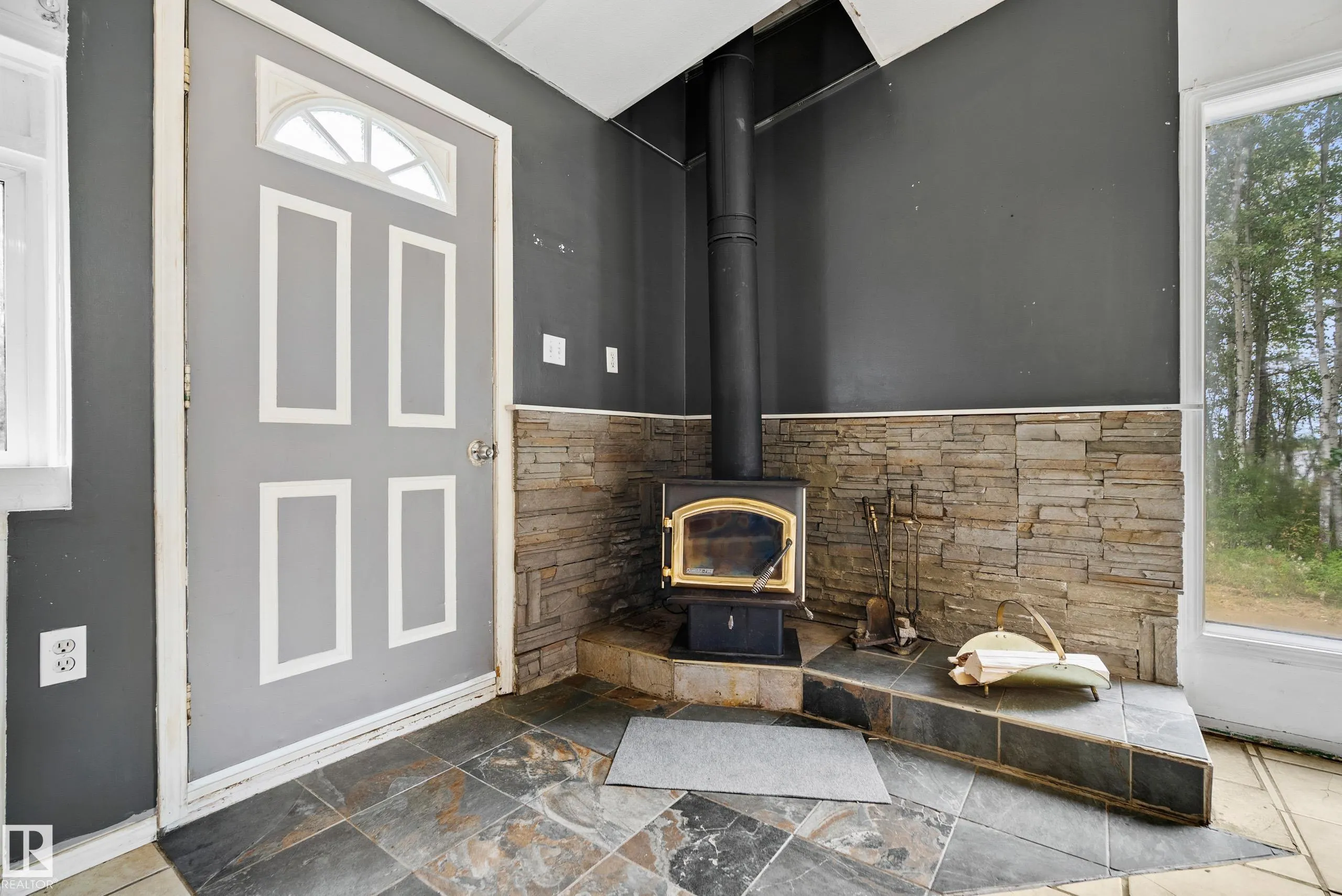 106 52502 RGE ROAD 25