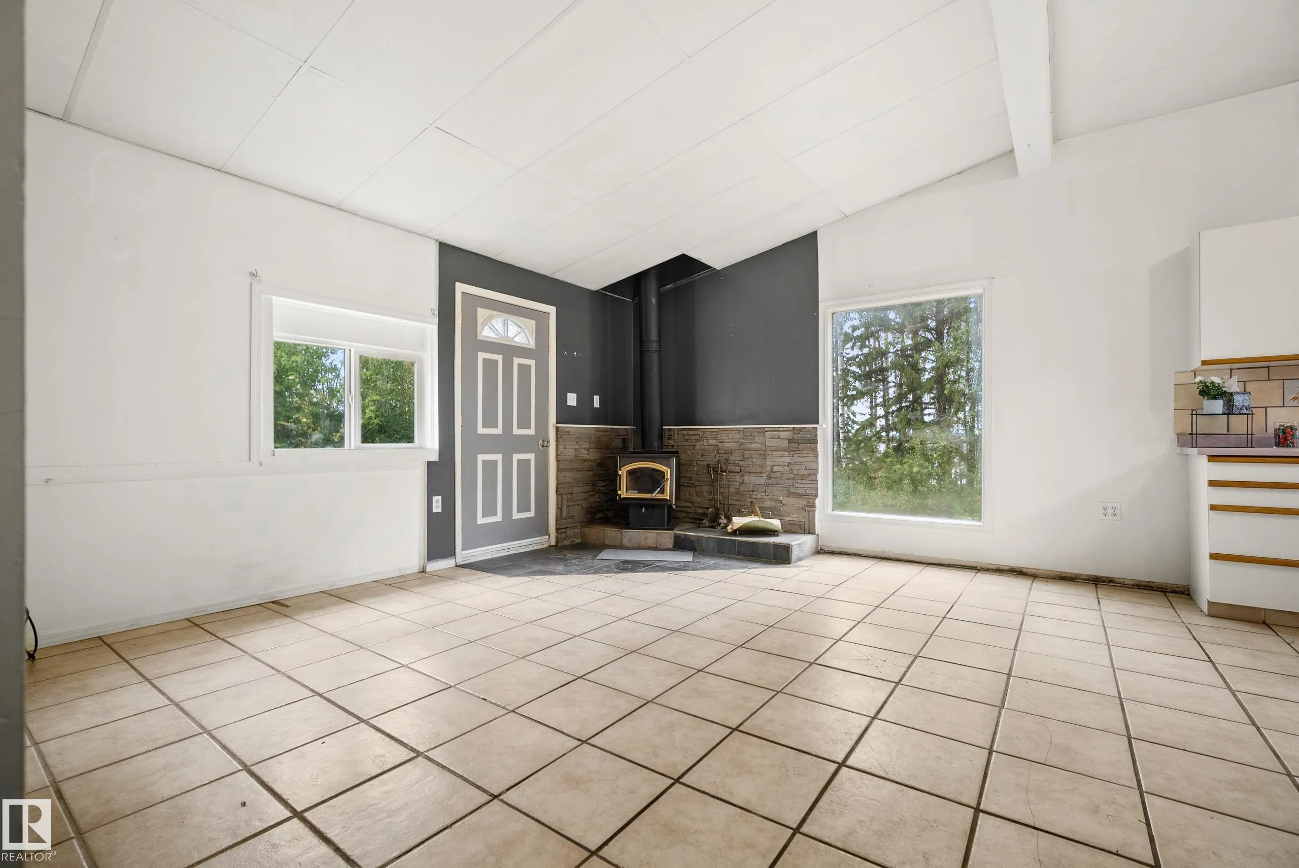 106 52502 RGE ROAD 25