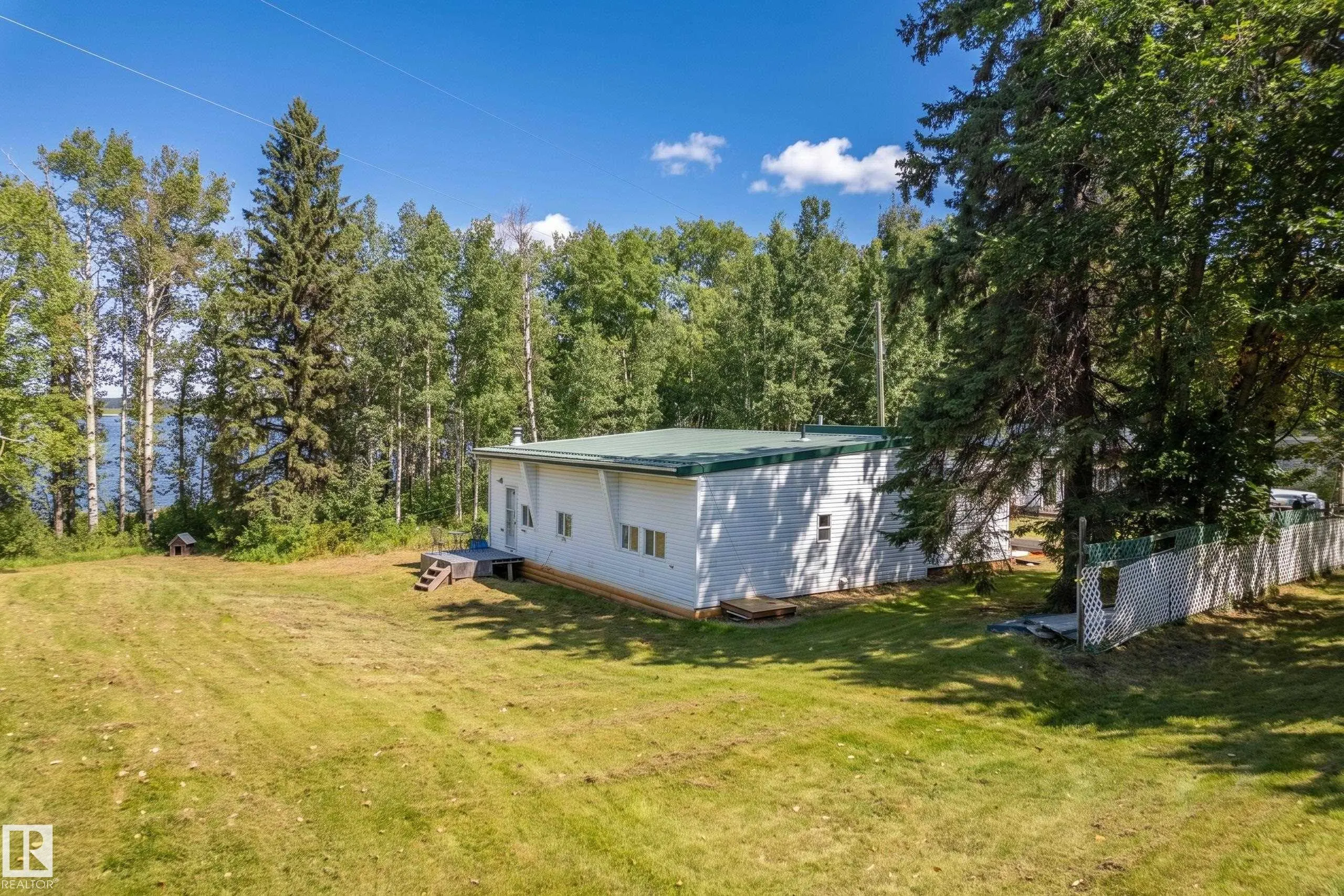 106 52502 RGE ROAD 25