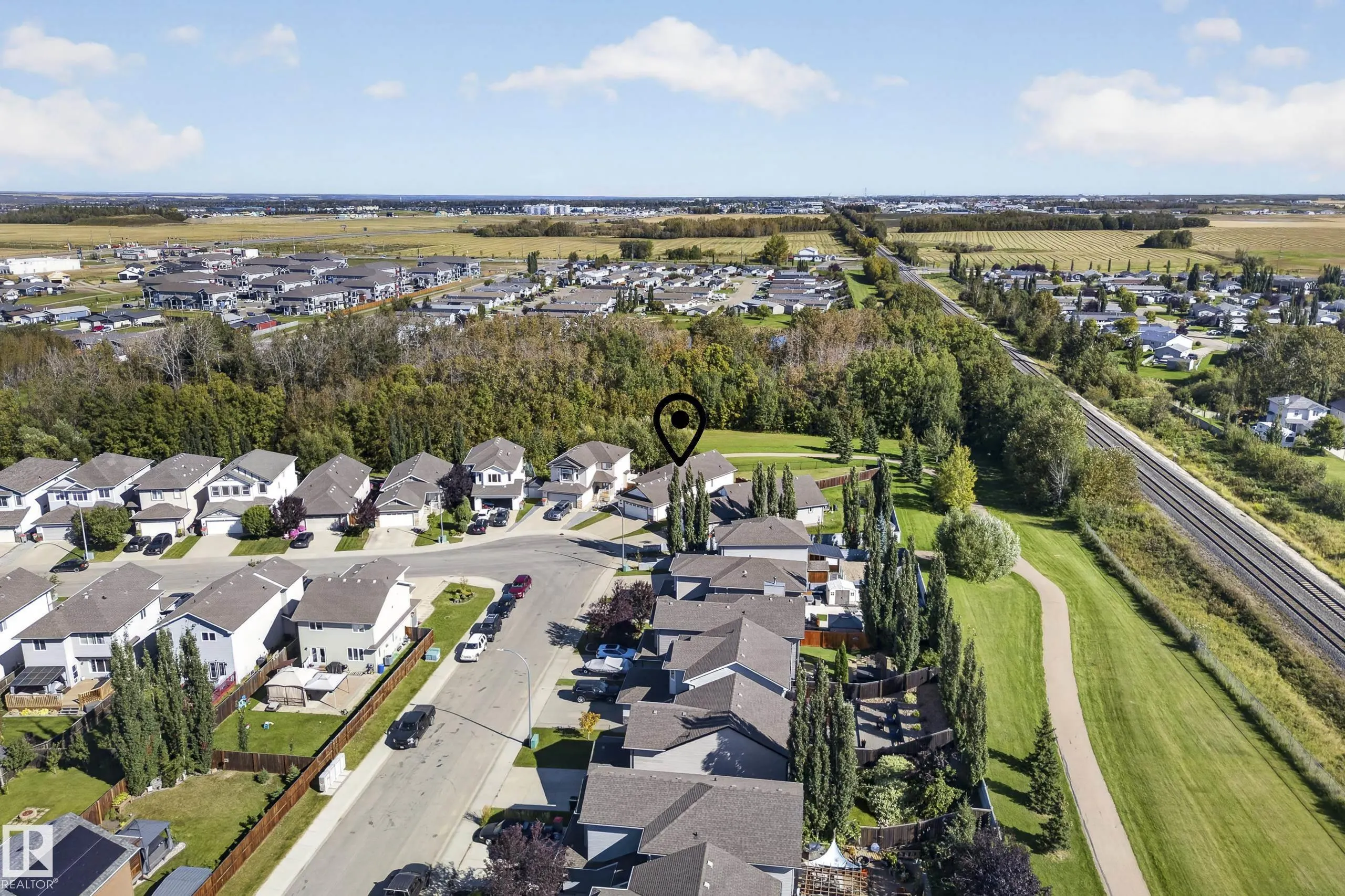 27 SILVERSTONE Drive