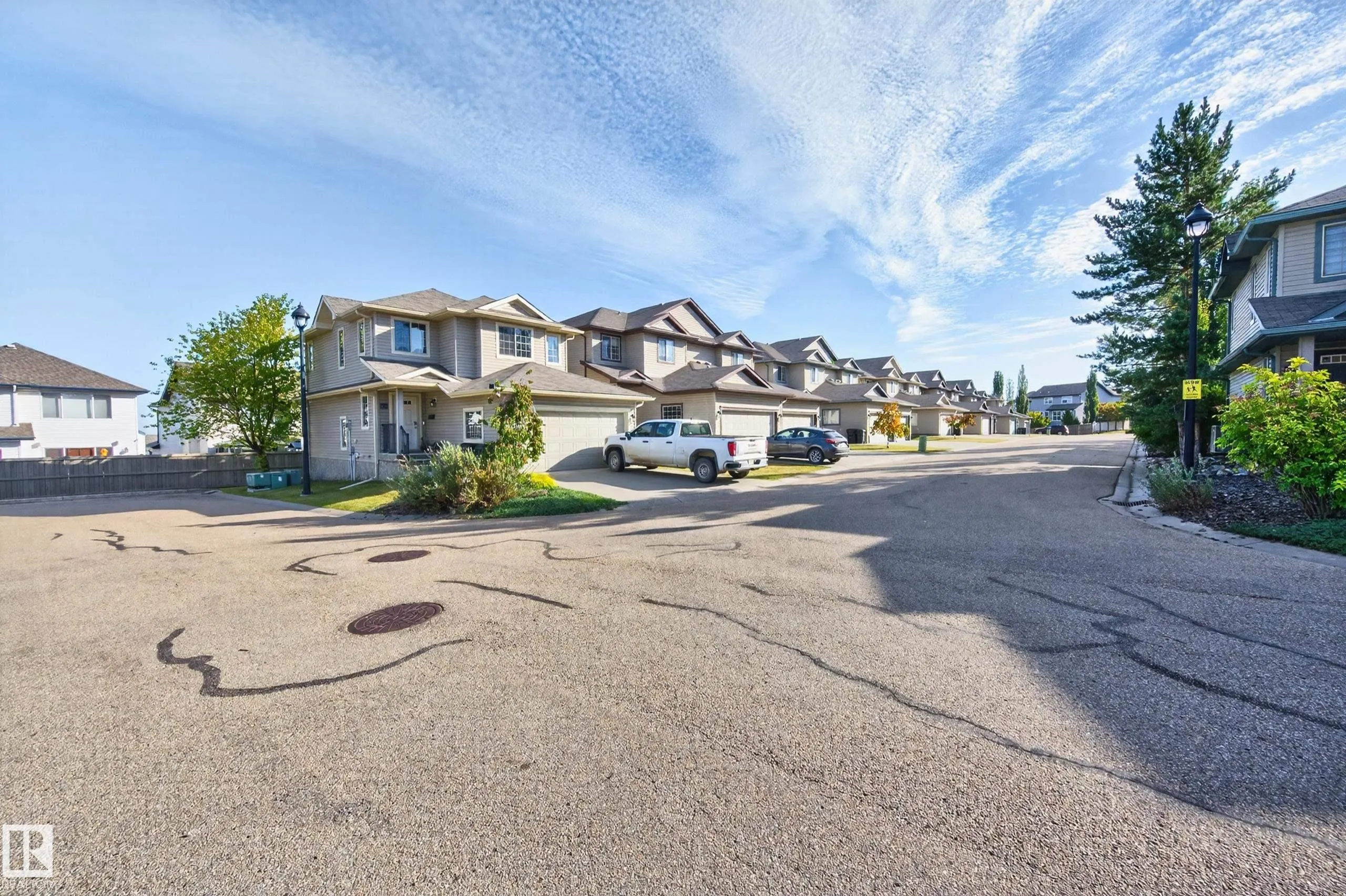 21 SUMMERWOOD Drive