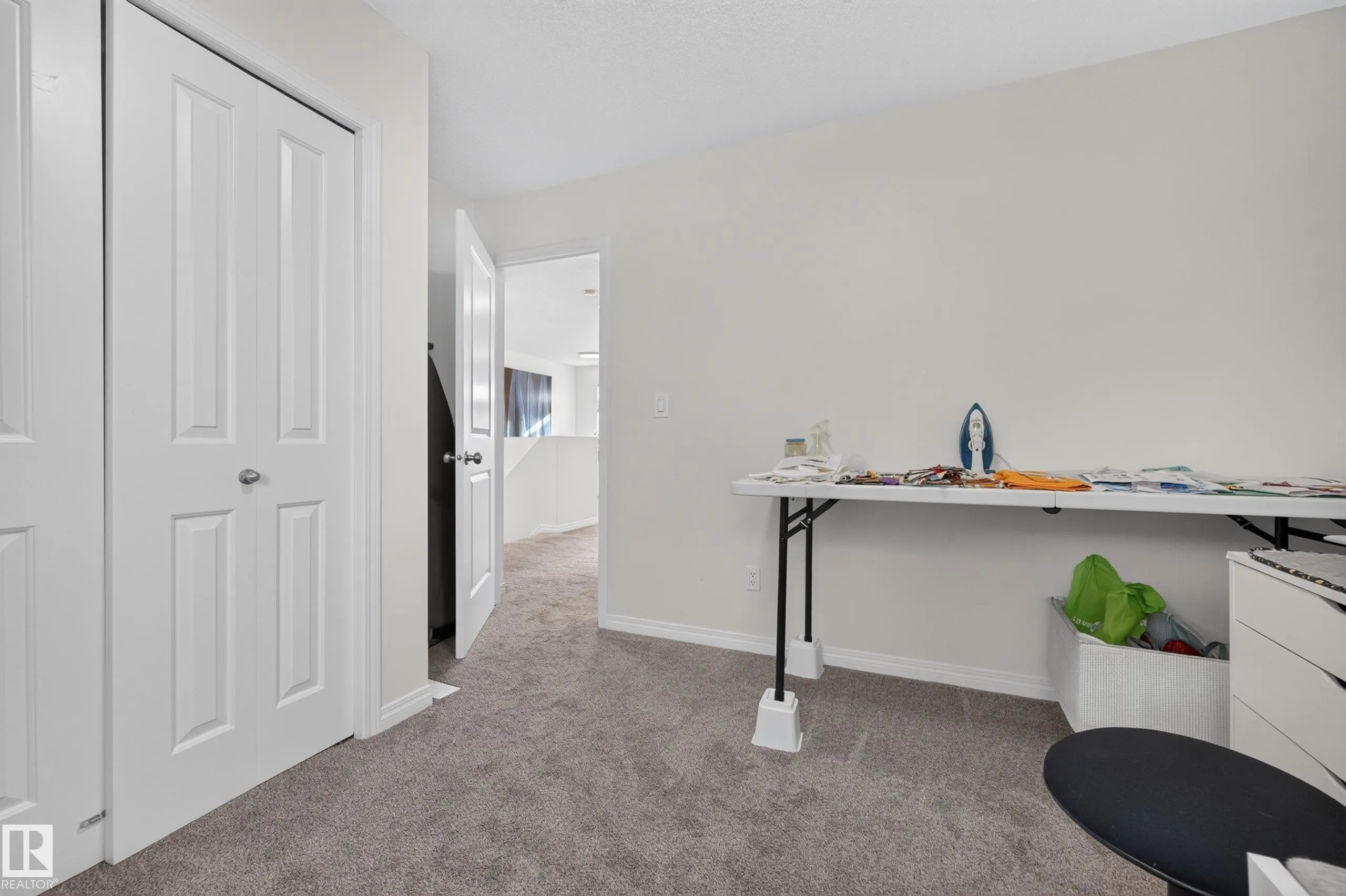 21 SUMMERWOOD Drive