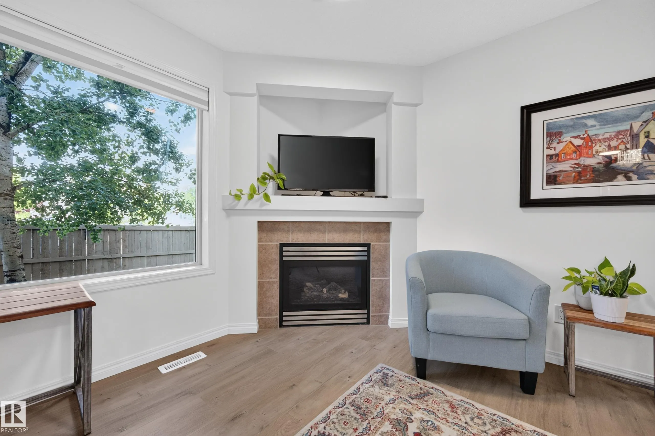 21 SUMMERWOOD Drive