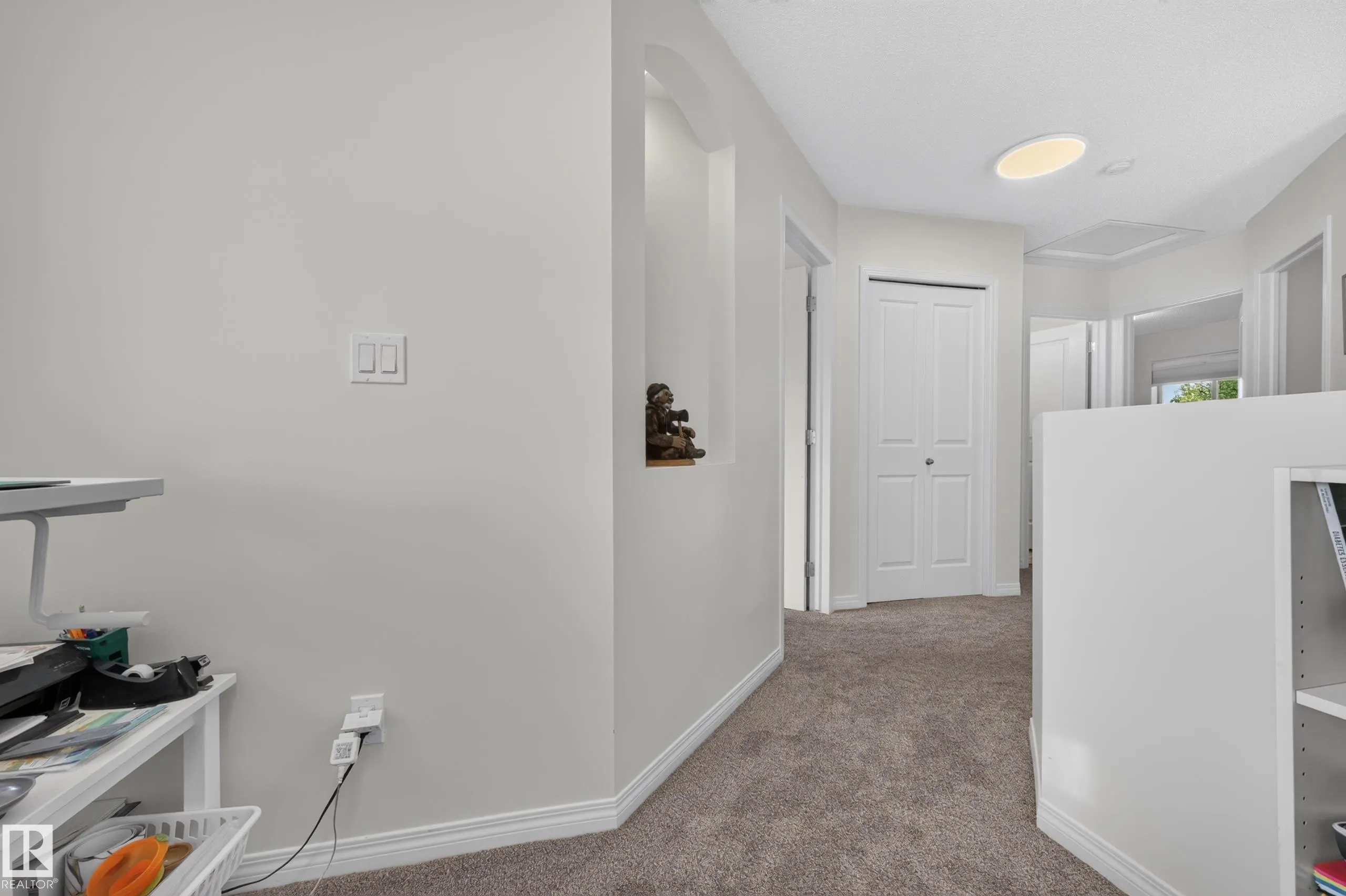 21 SUMMERWOOD Drive
