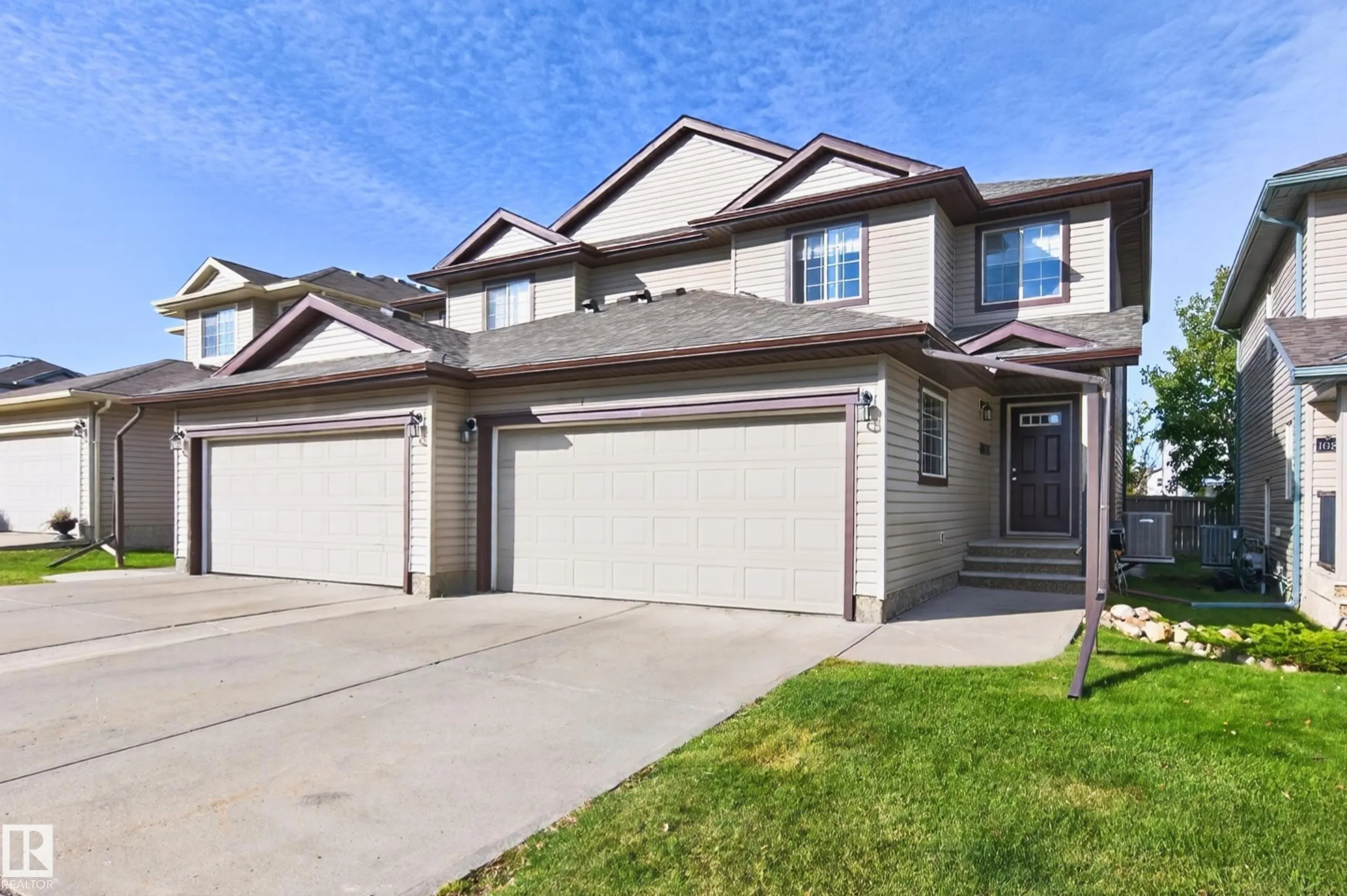 21 SUMMERWOOD Drive