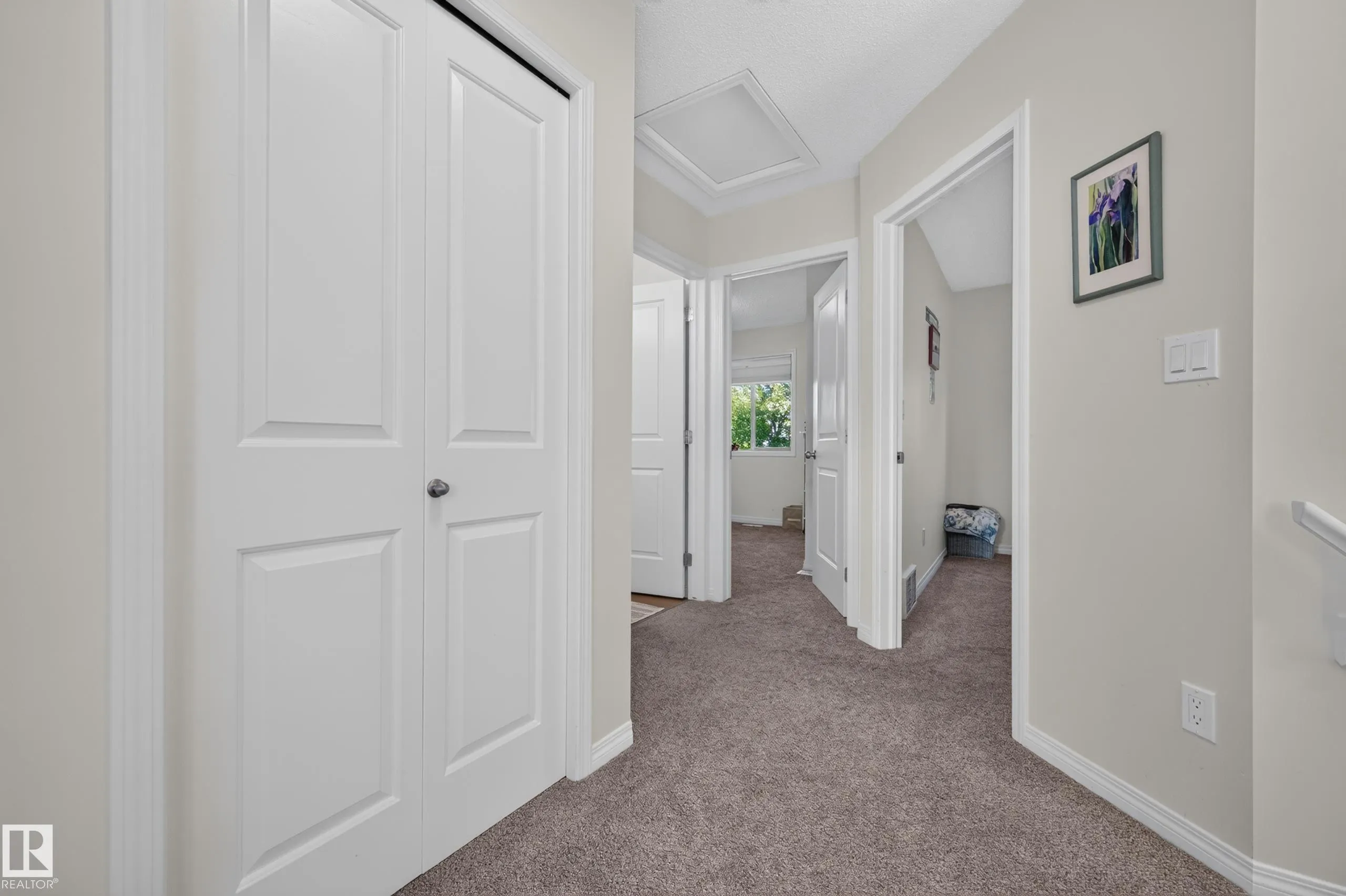 21 SUMMERWOOD Drive