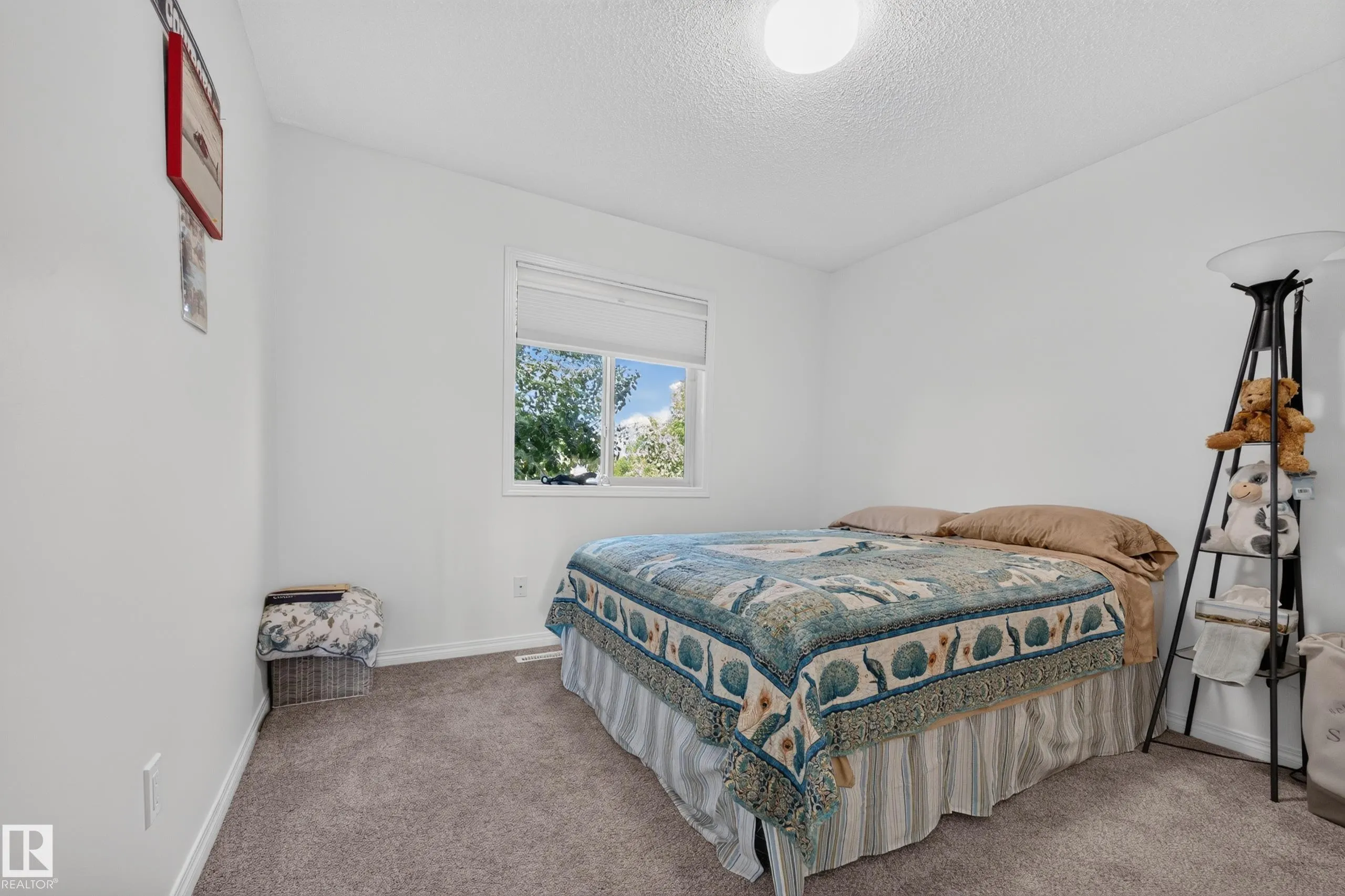 21 SUMMERWOOD Drive