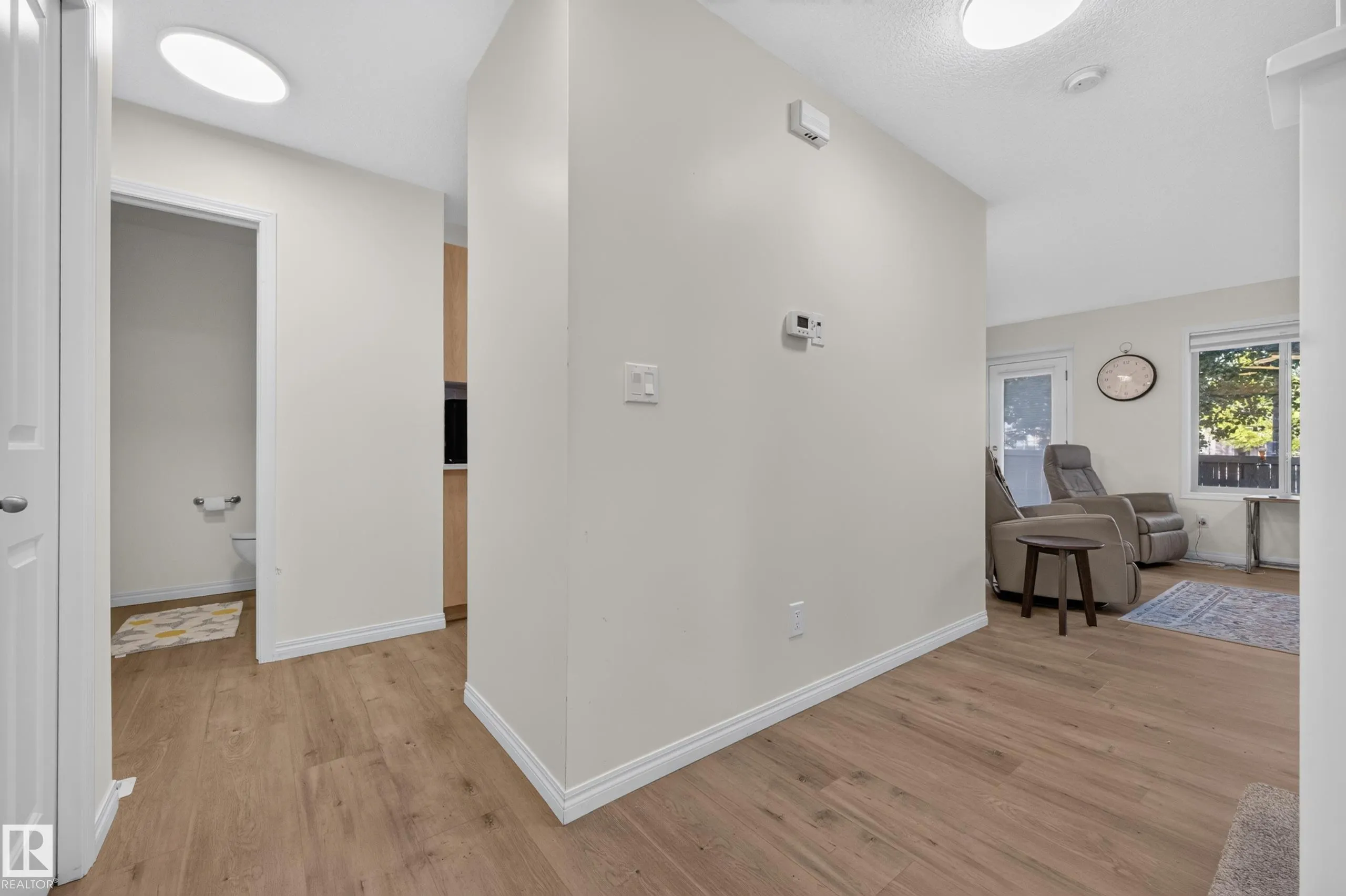 21 SUMMERWOOD Drive