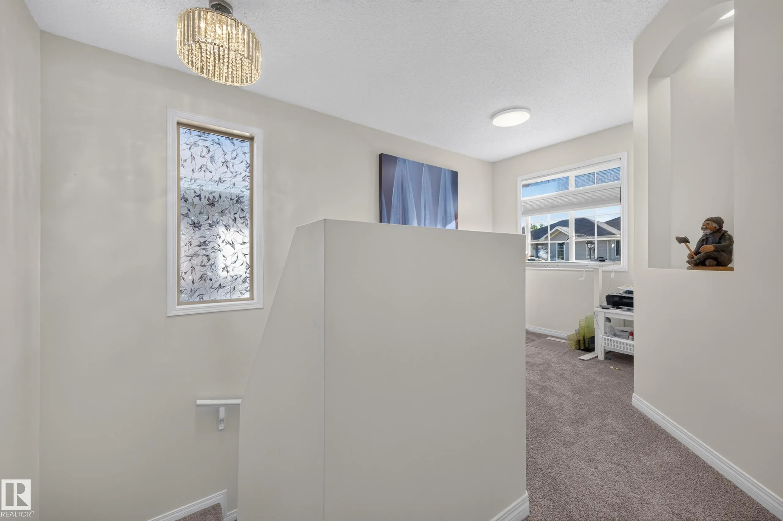 21 SUMMERWOOD Drive