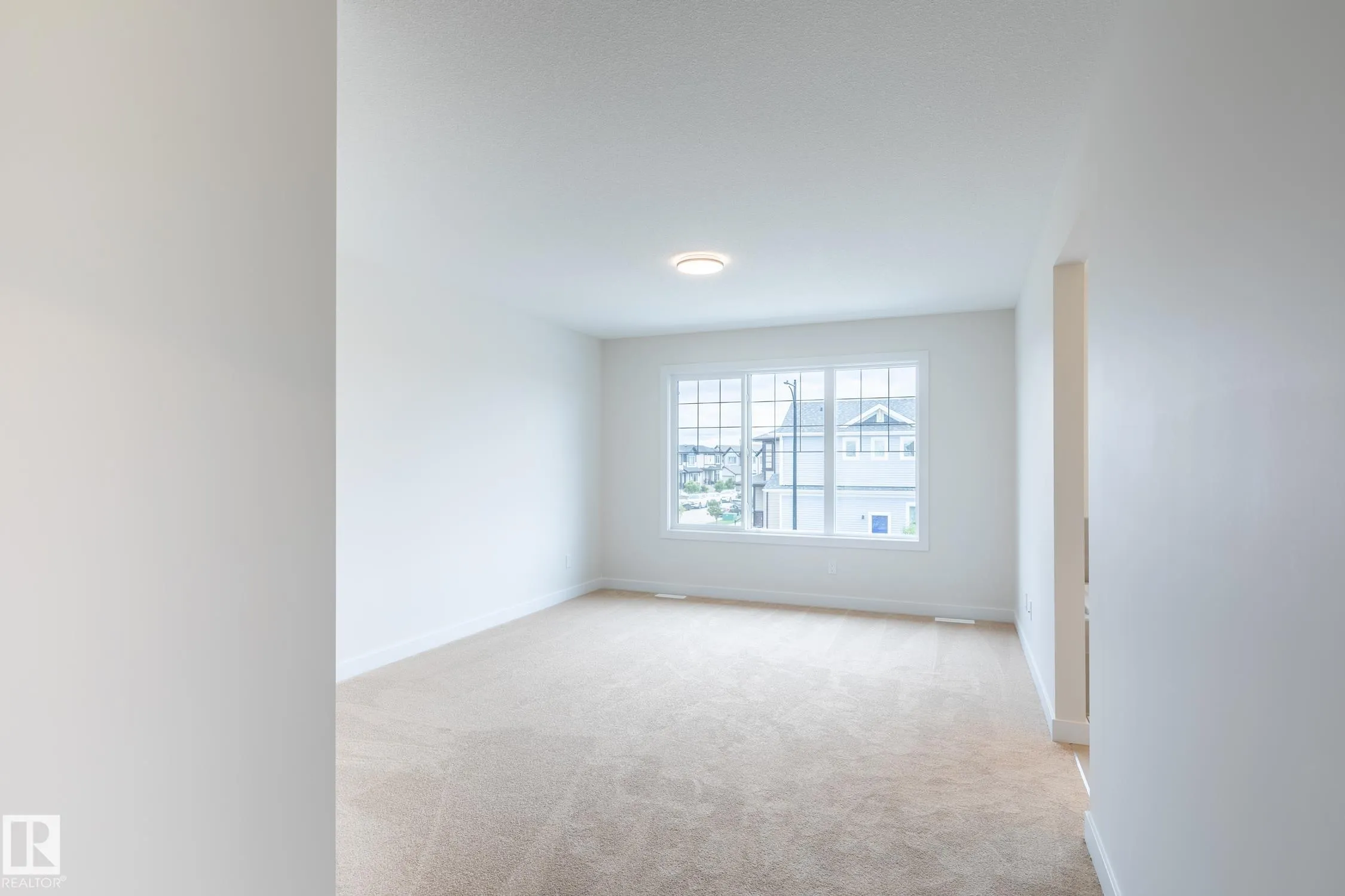 6306 65 Ave