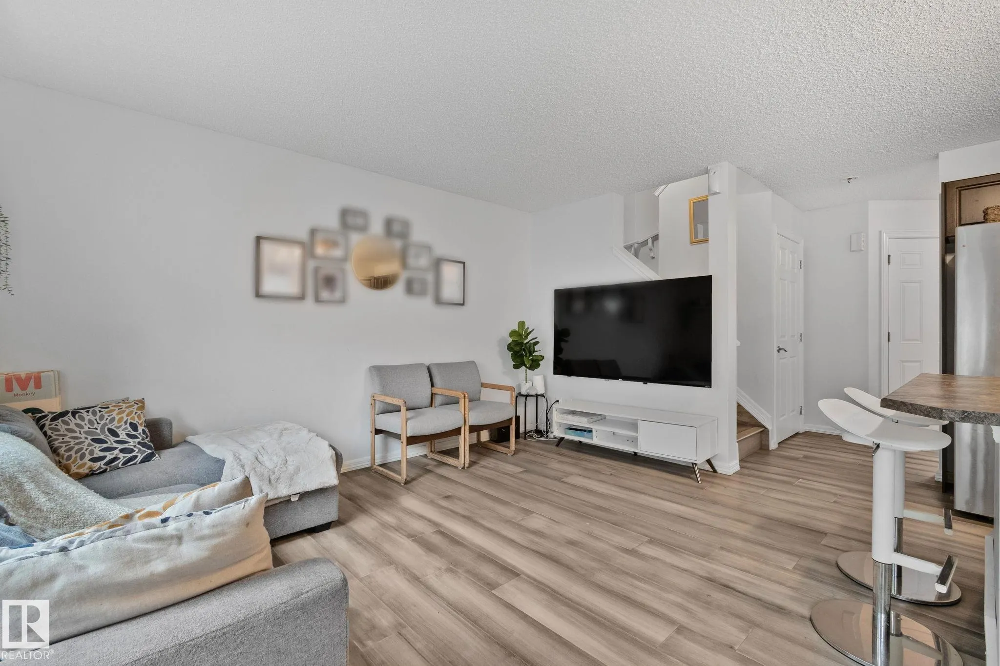 5101 SOLEIL Boulevard