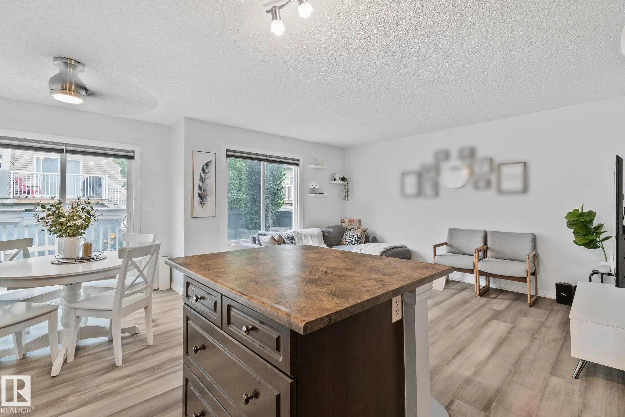 5101 SOLEIL Boulevard