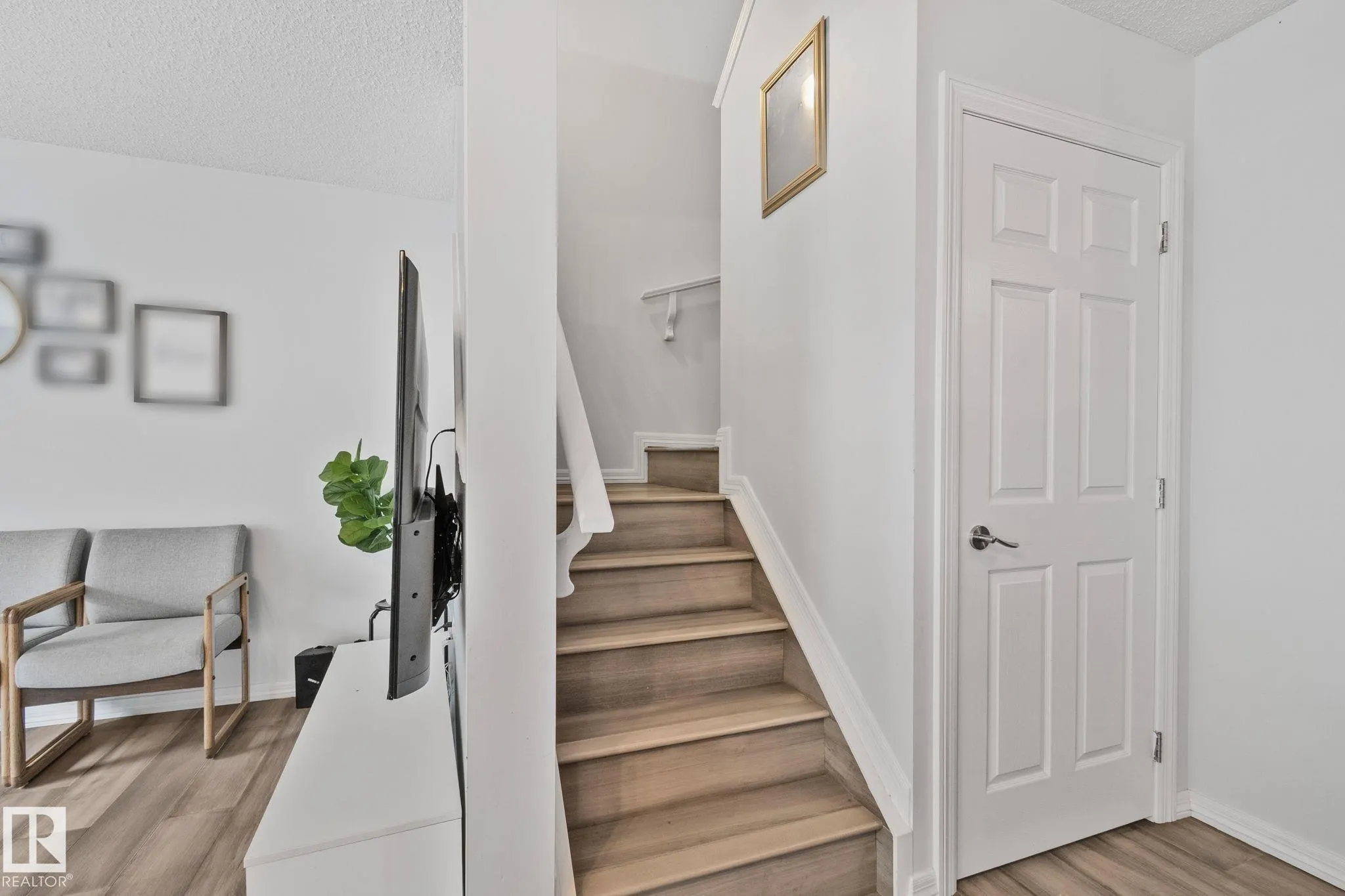 5101 SOLEIL Boulevard