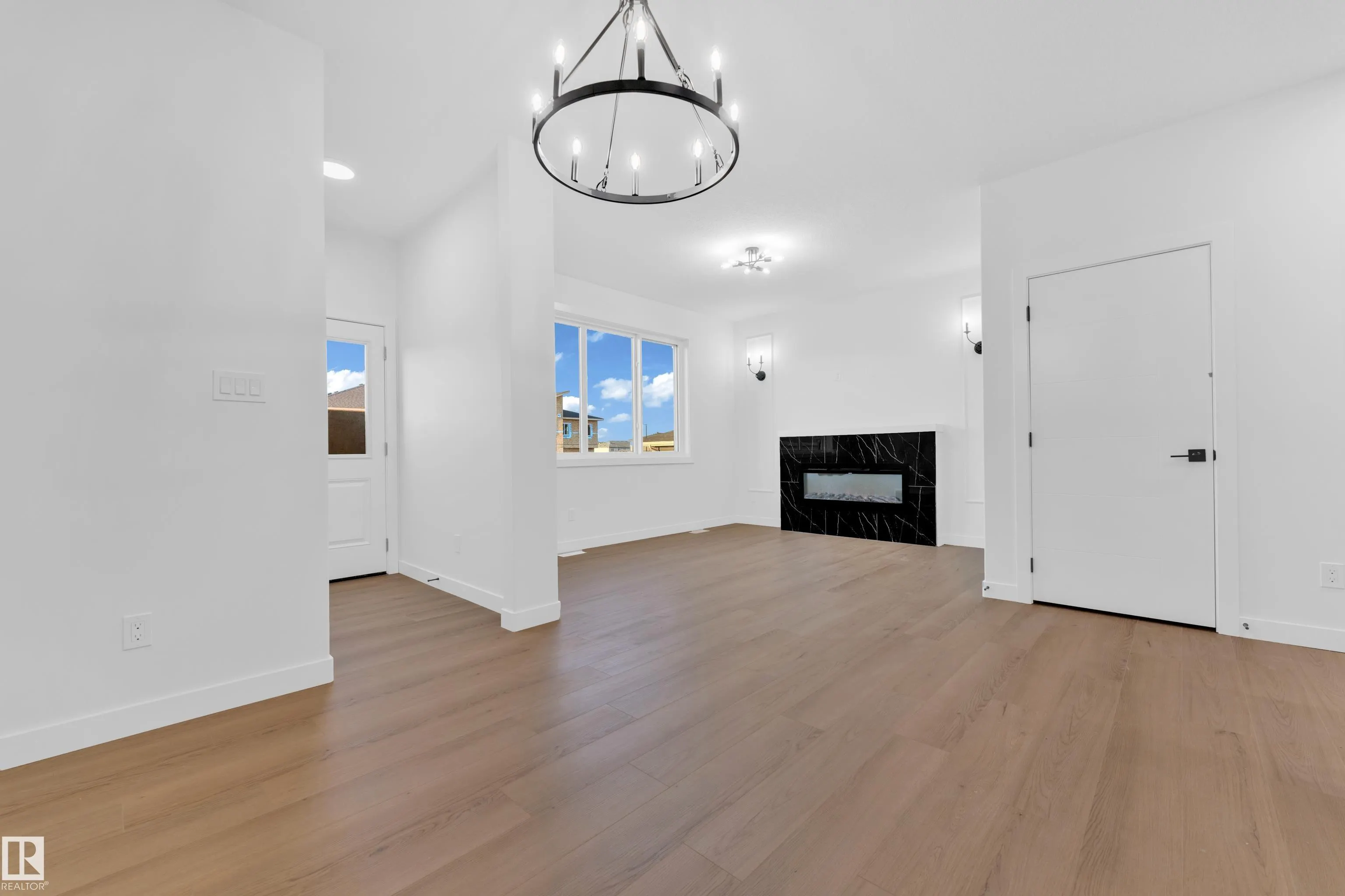16 Westwyck Link