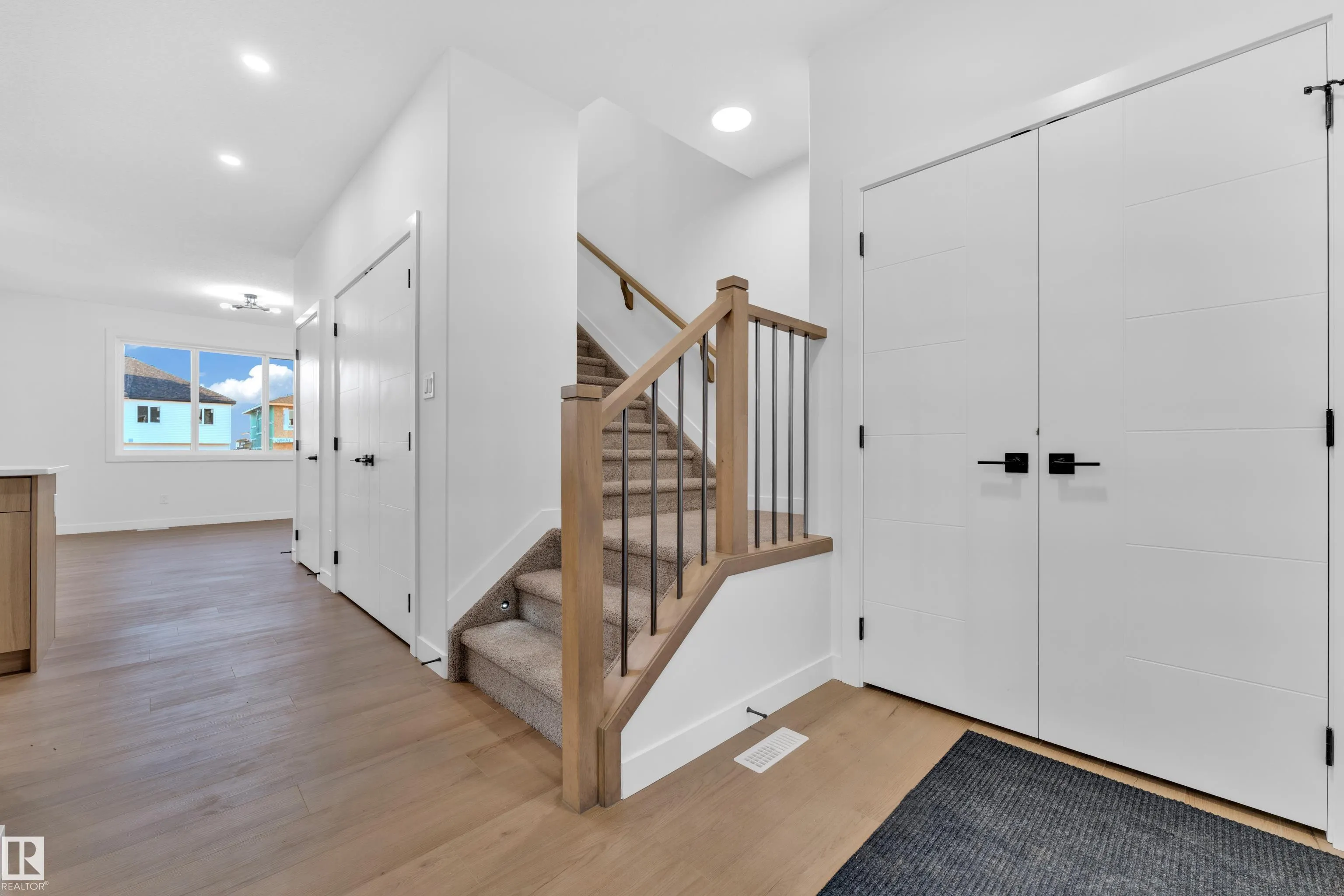 16 Westwyck Link
