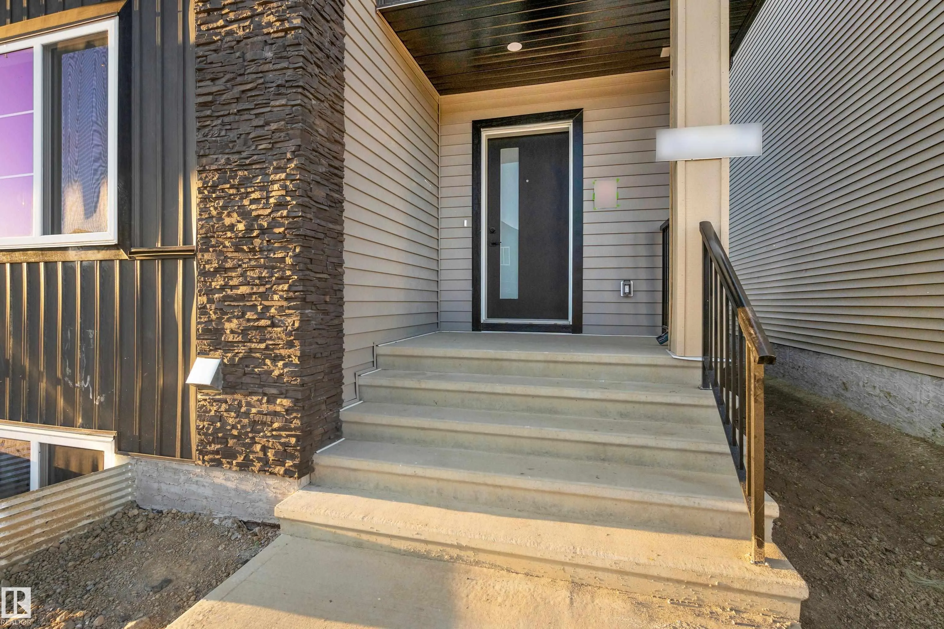 16 Westwyck Link