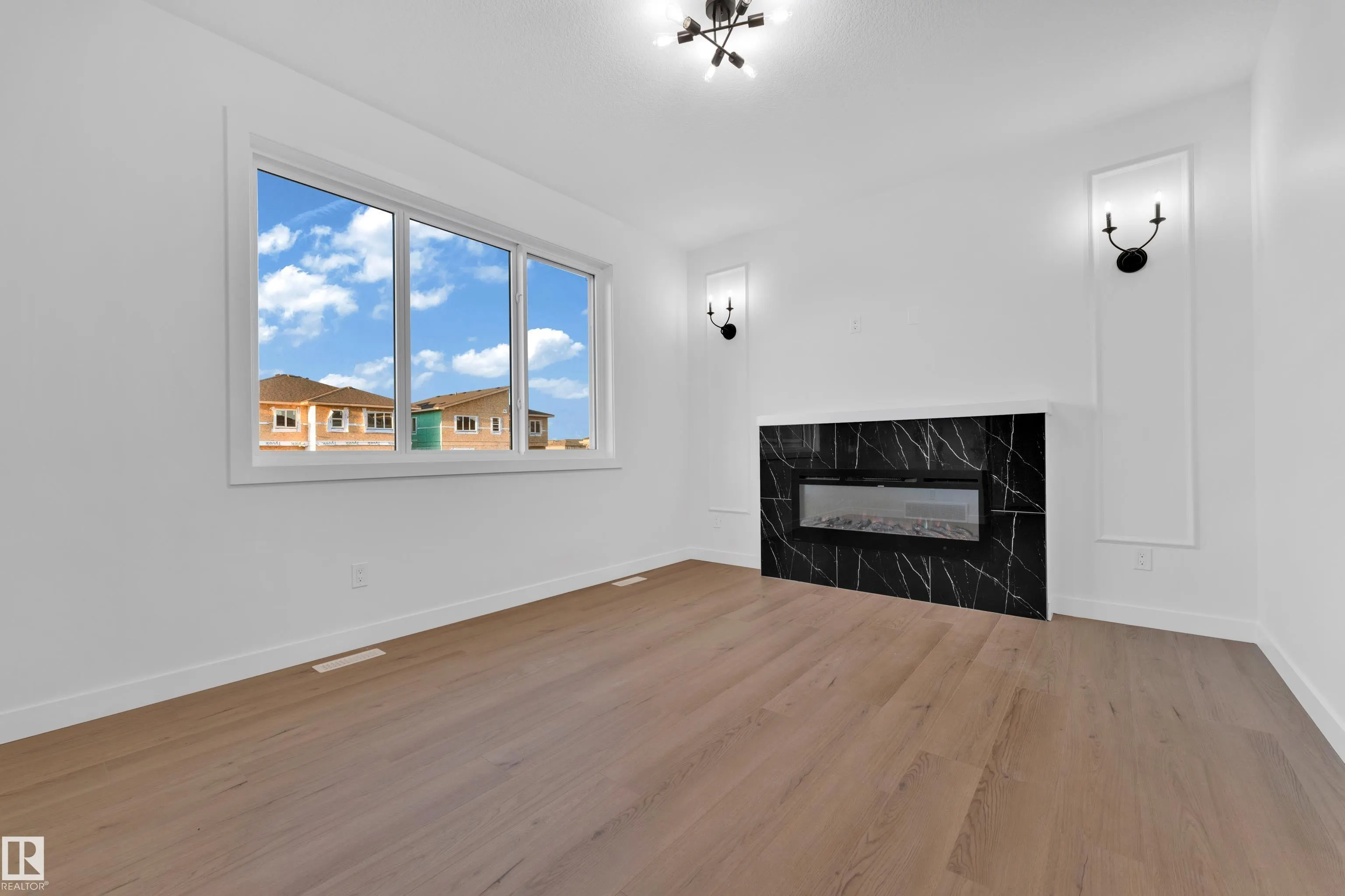 16 Westwyck Link