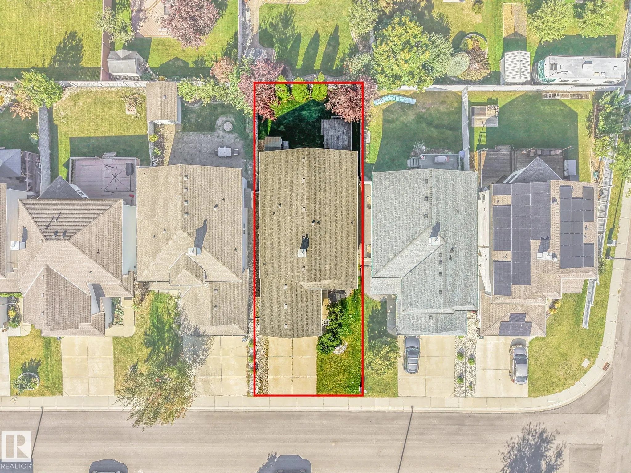 1271 ORMSBY Lane